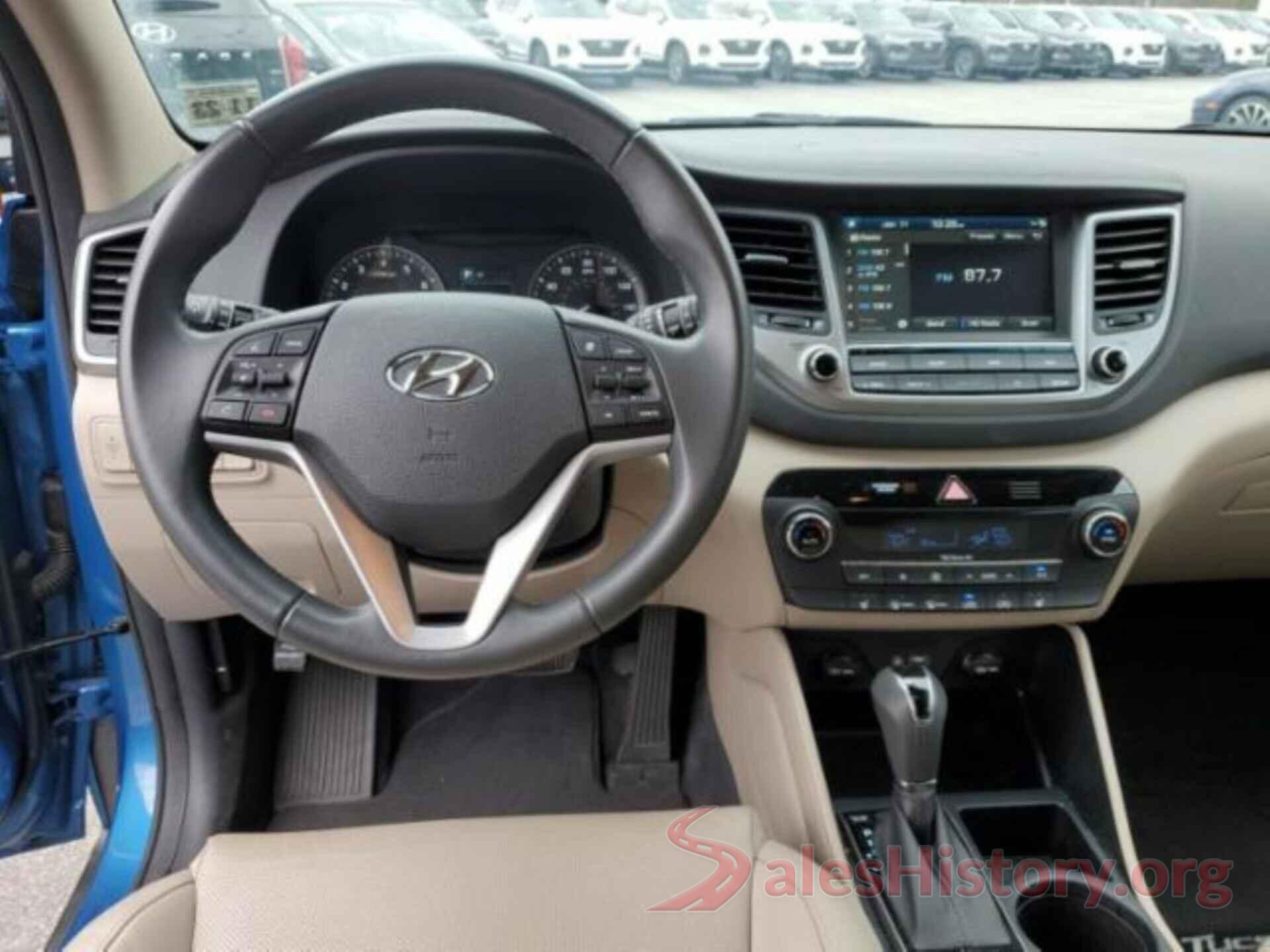 KM8J3CA47JU775738 2018 HYUNDAI TUCSON