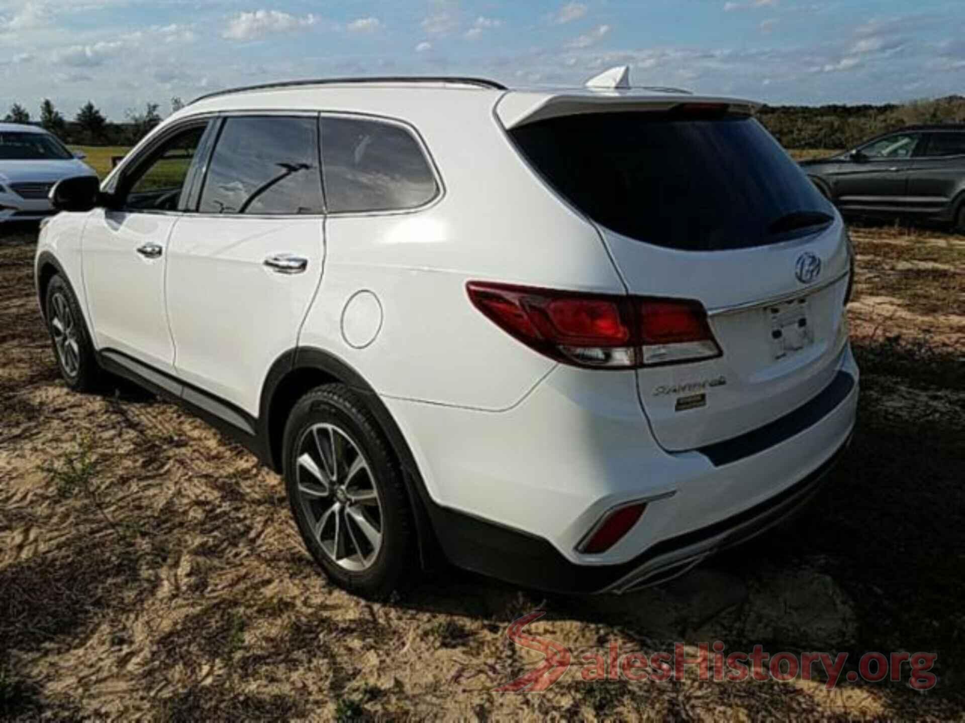 KM8SN4HF0JU280860 2018 HYUNDAI SANTA FE