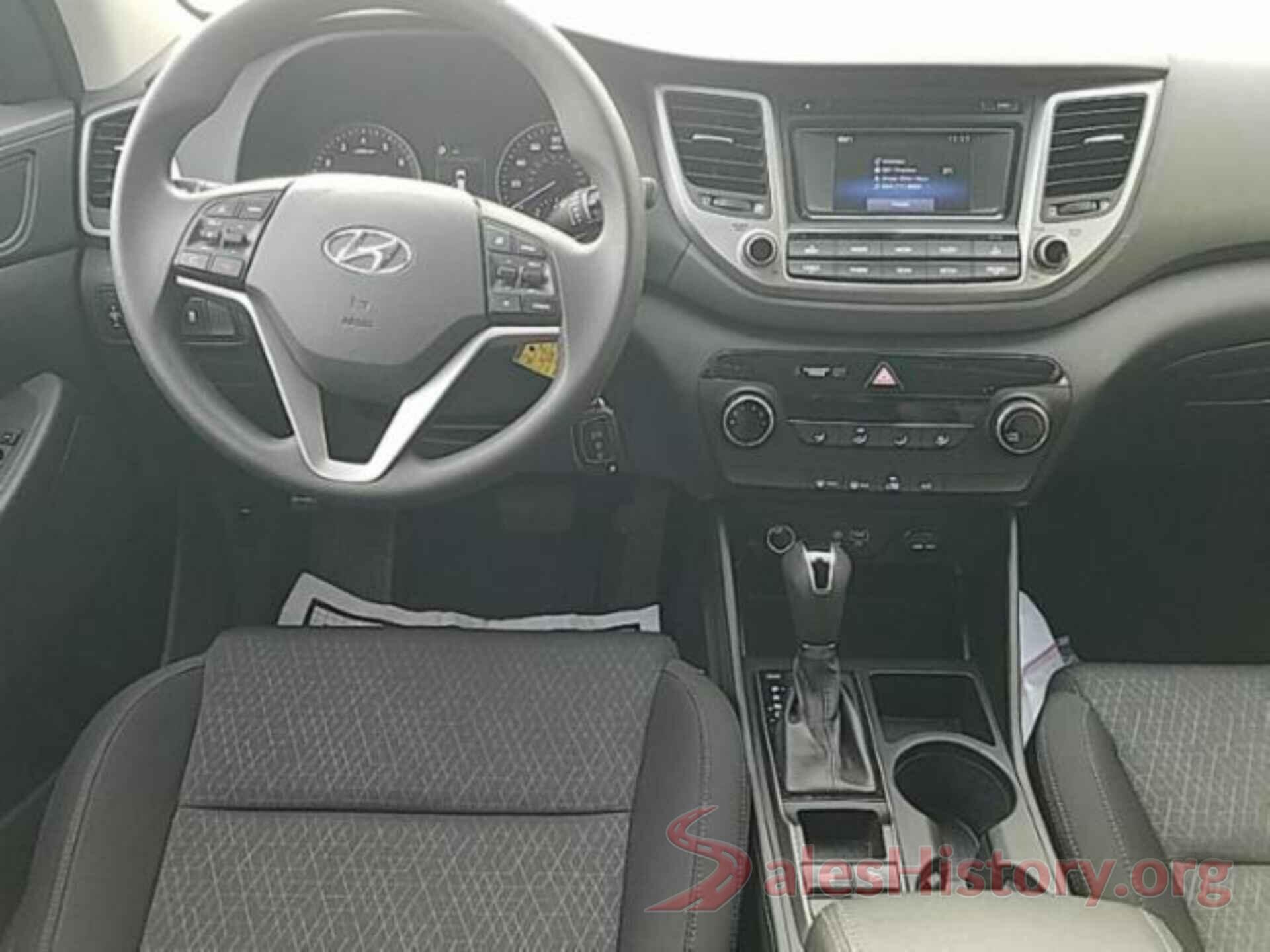 KM8J3CA45HU555525 2017 HYUNDAI TUCSON