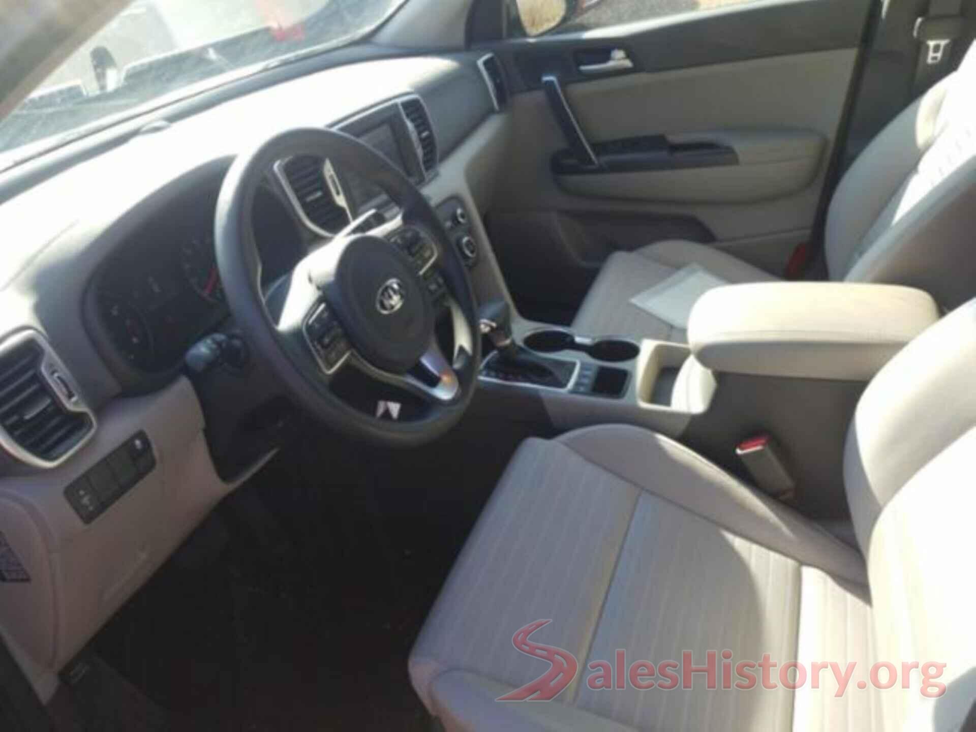 KNDPMCAC1J7446423 2018 KIA SPORTAGE