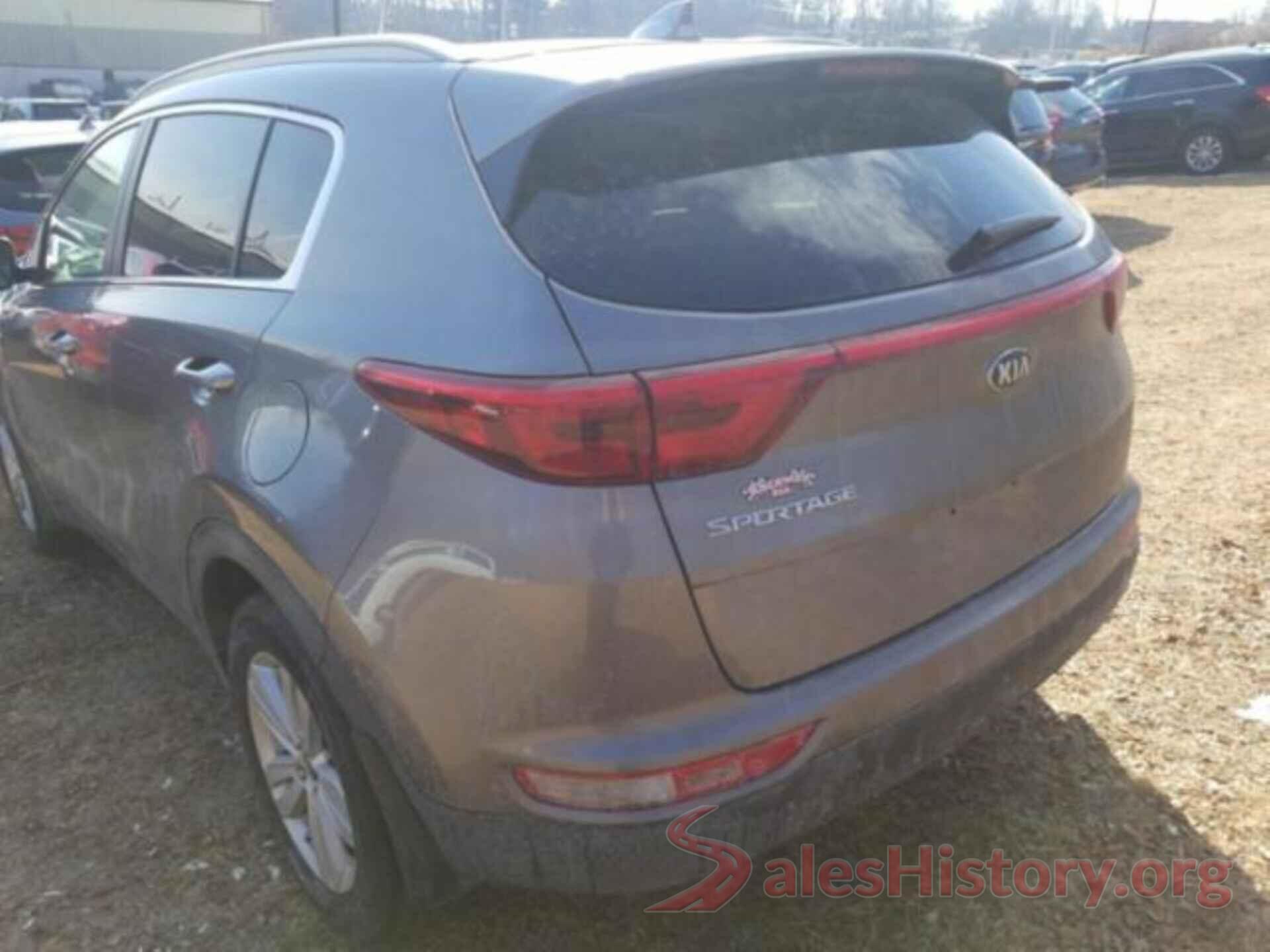 KNDPMCAC1J7446423 2018 KIA SPORTAGE