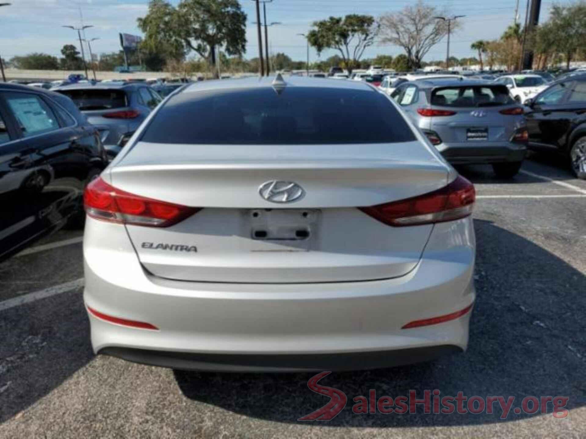 5NPD84LF0JH290388 2018 HYUNDAI ELANTRA