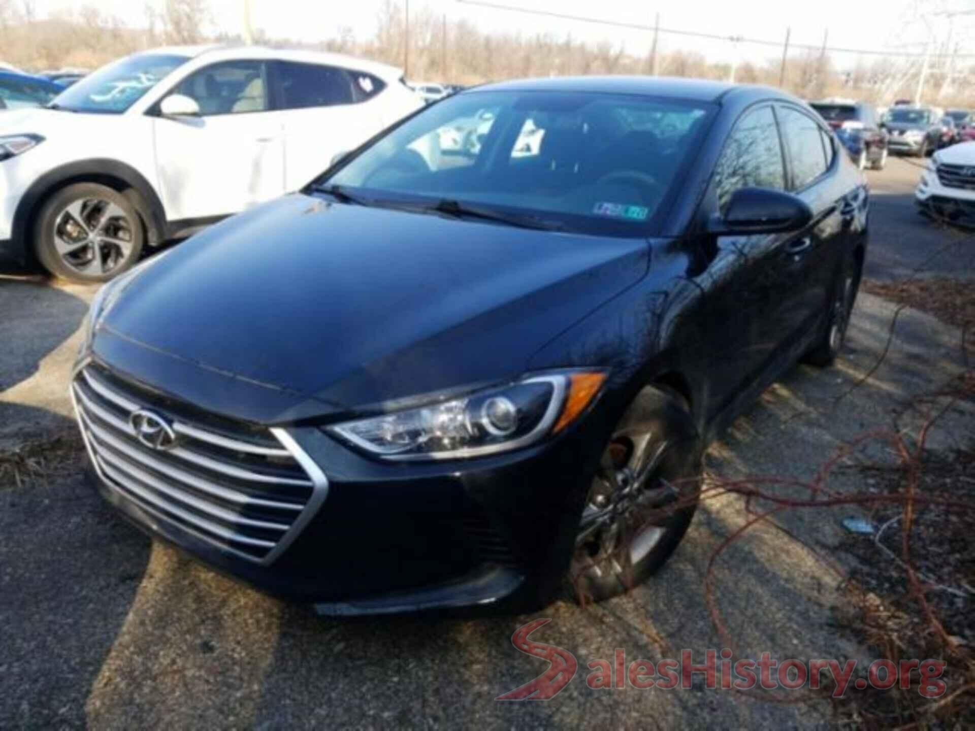 5NPD84LFXJH289605 2018 HYUNDAI ELANTRA