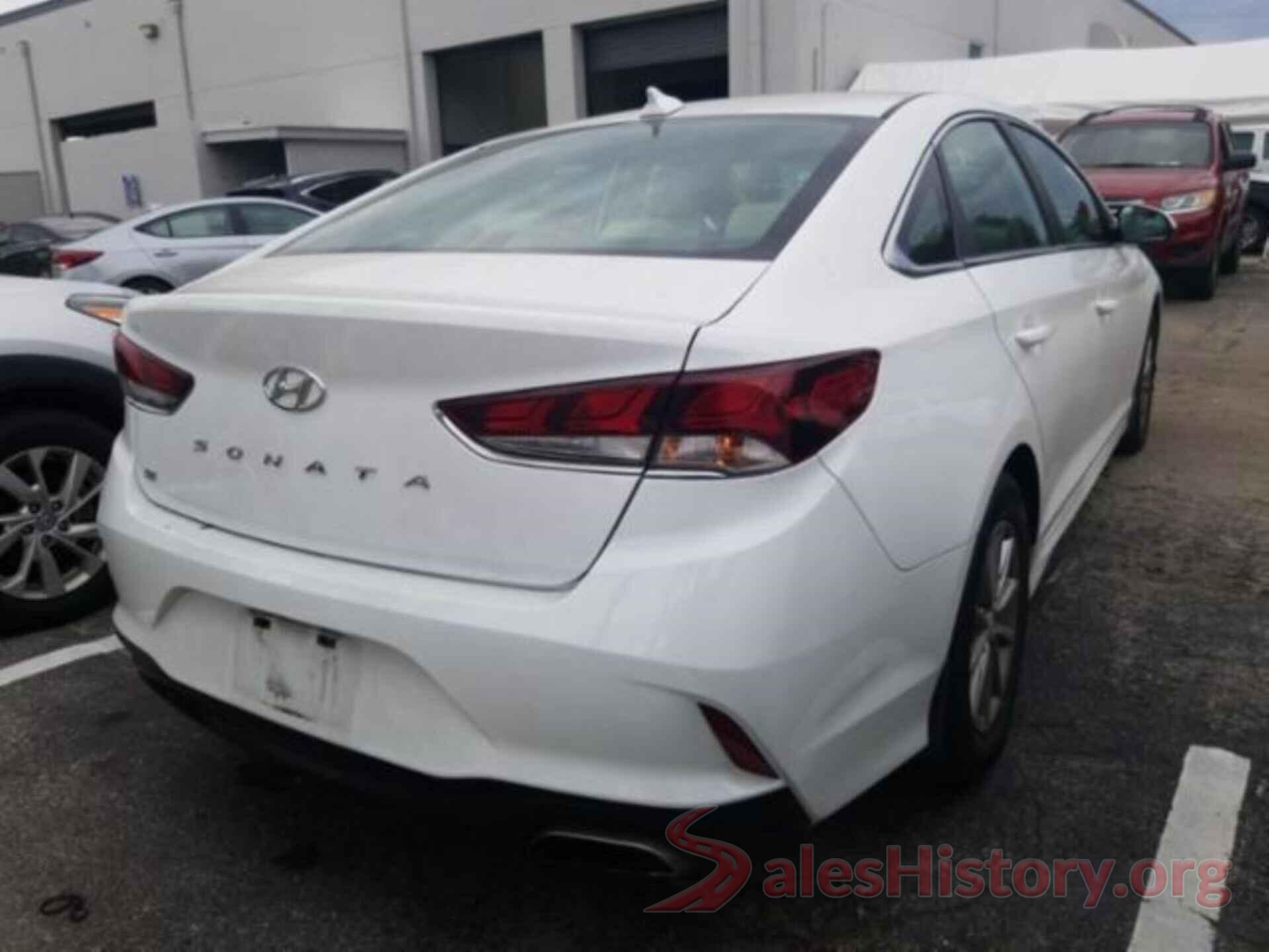 5NPE24AF7JH647901 2018 HYUNDAI SONATA