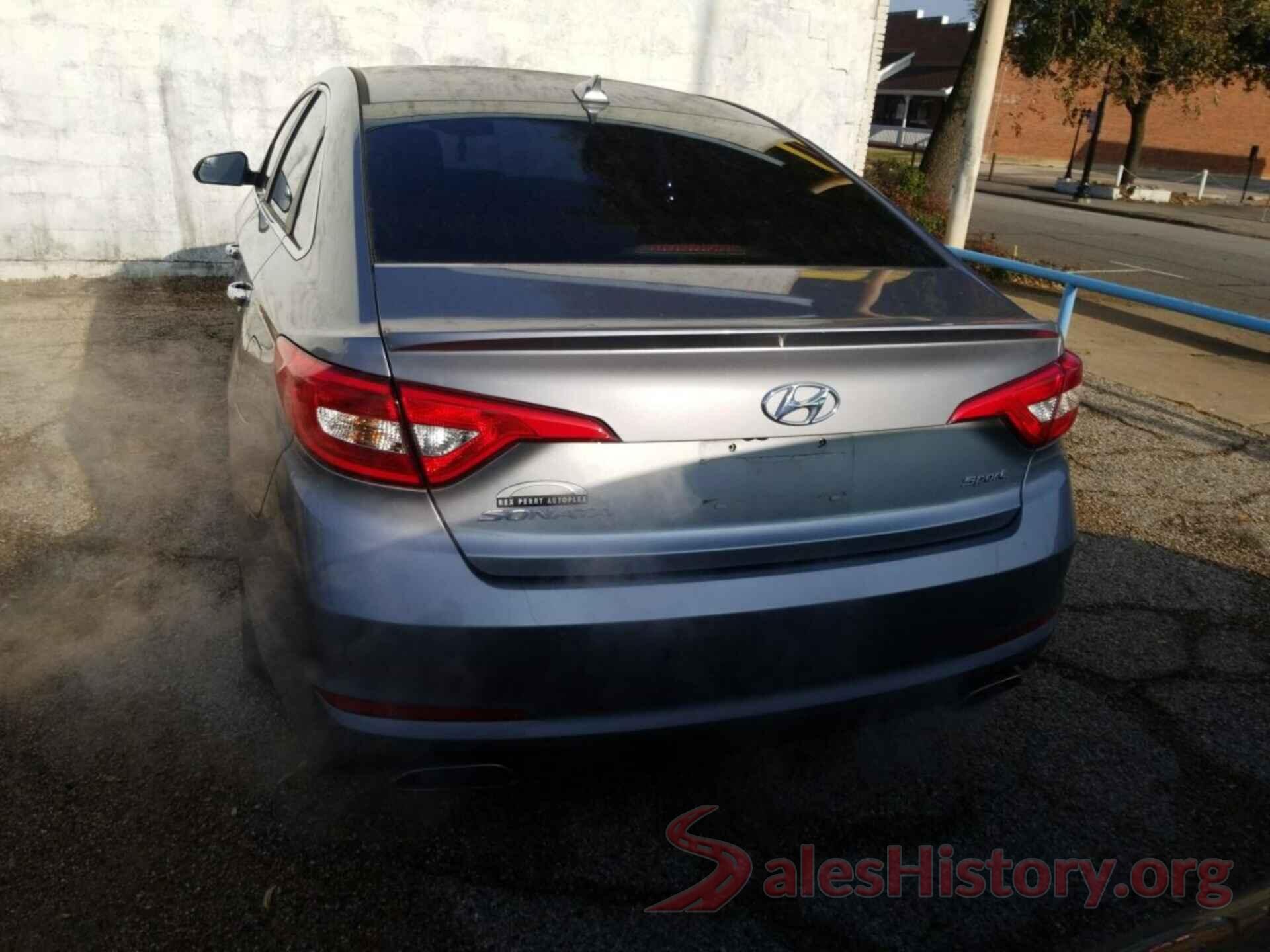 5NPE34AF8HH497501 2017 HYUNDAI SONATA