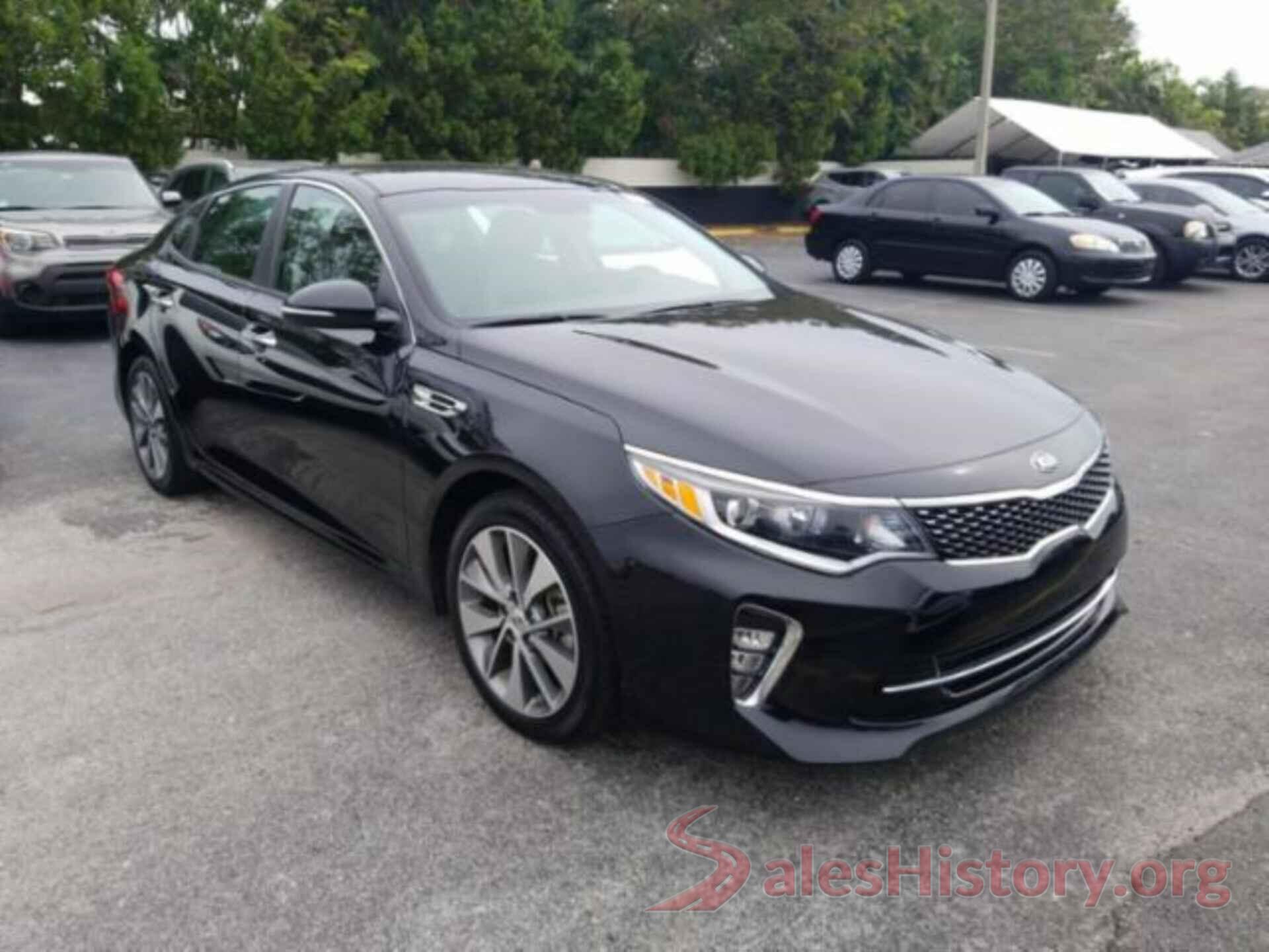 5XXGT4L34JG251607 2018 KIA OPTIMA