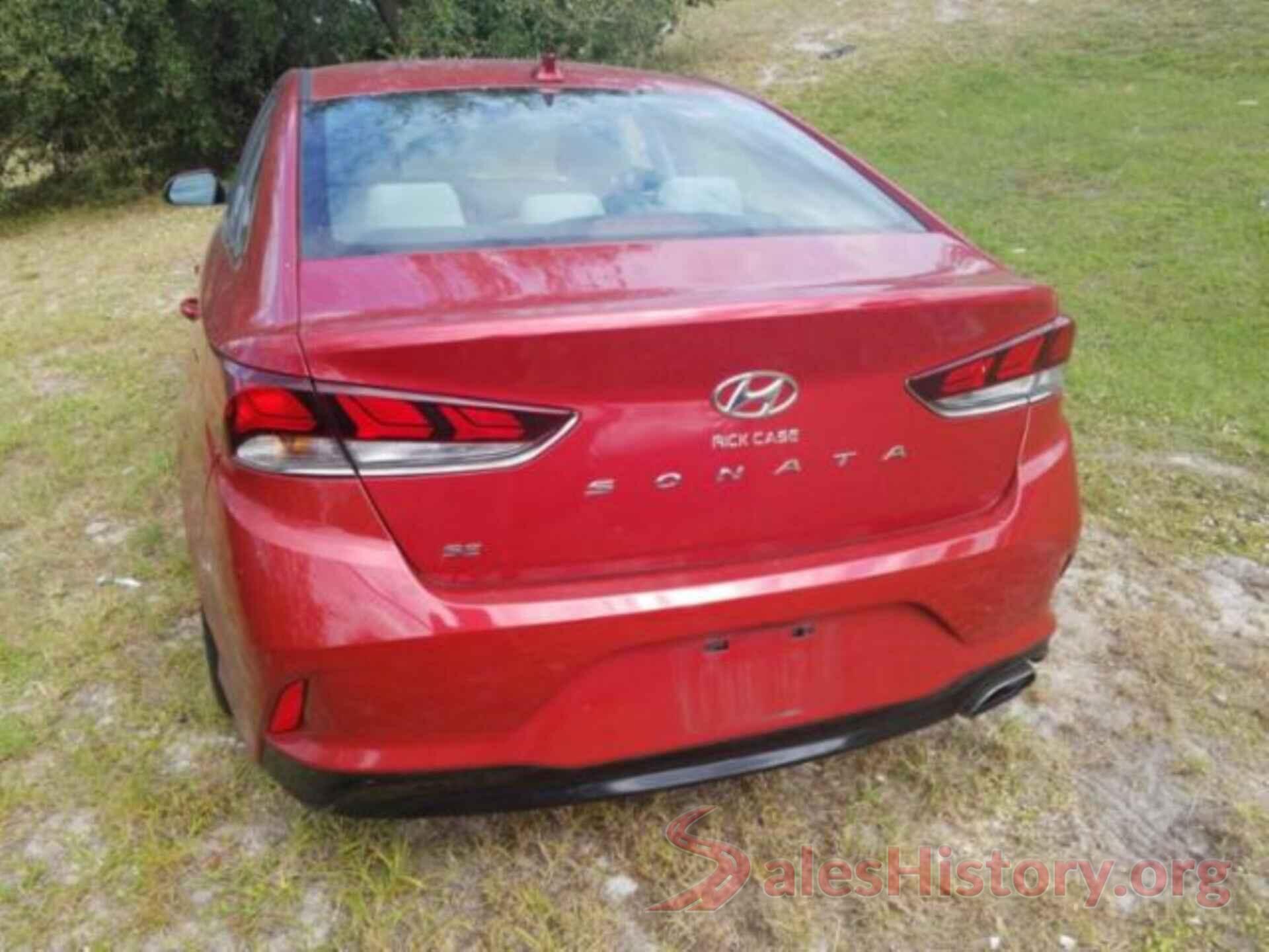 5NPE24AF9JH599009 2018 HYUNDAI SONATA