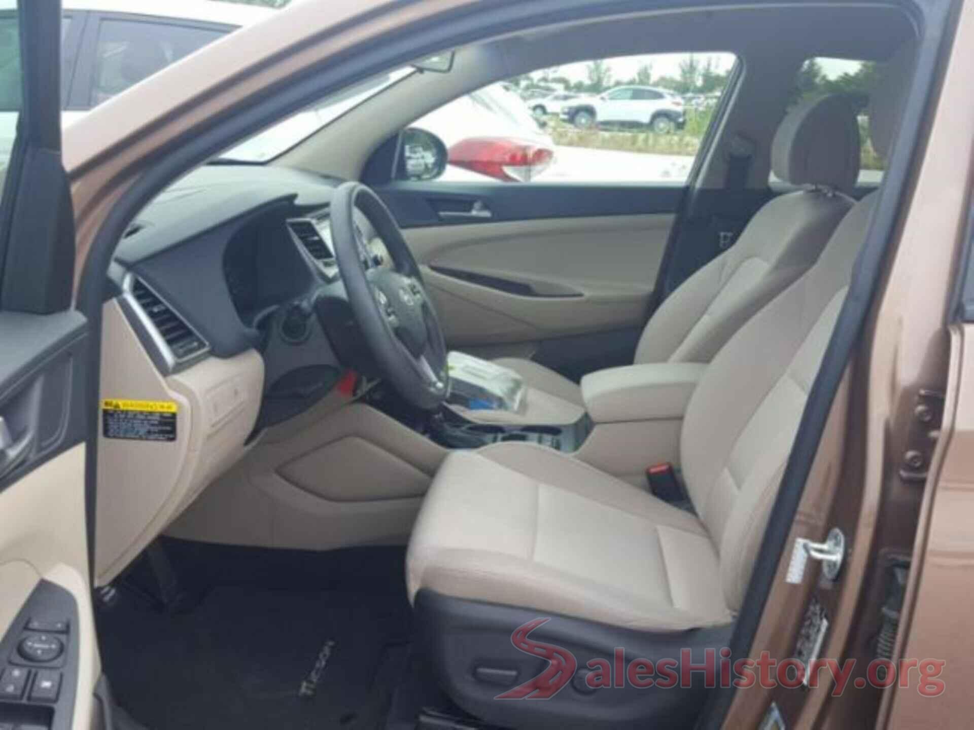 KM8J33A45HU521830 2017 HYUNDAI TUCSON