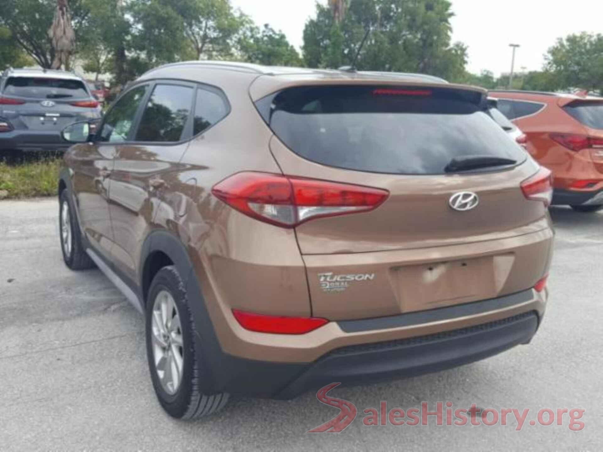 KM8J33A45HU521830 2017 HYUNDAI TUCSON