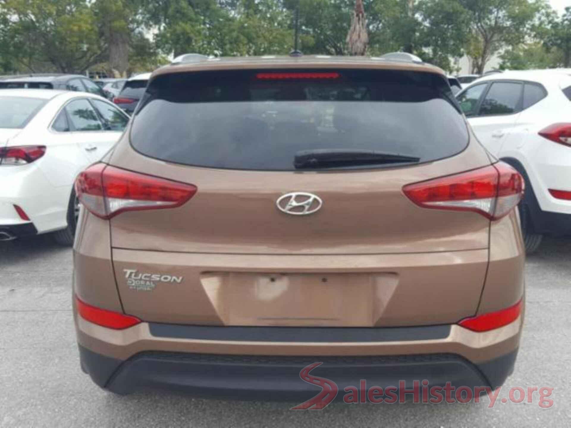 KM8J33A45HU521830 2017 HYUNDAI TUCSON