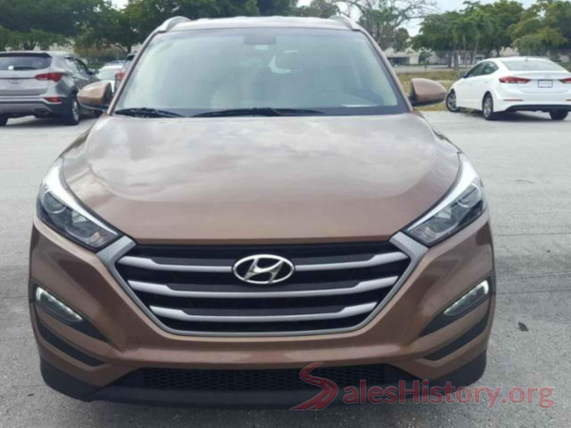 KM8J33A45HU521830 2017 HYUNDAI TUCSON