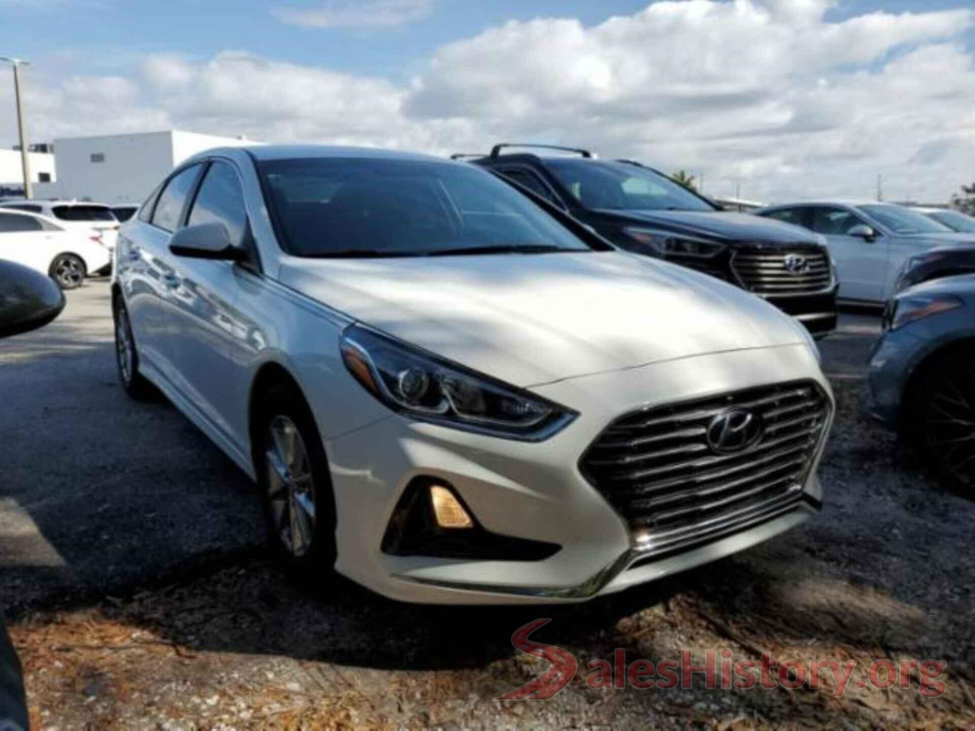 5NPE24AF2JH605653 2018 HYUNDAI SONATA