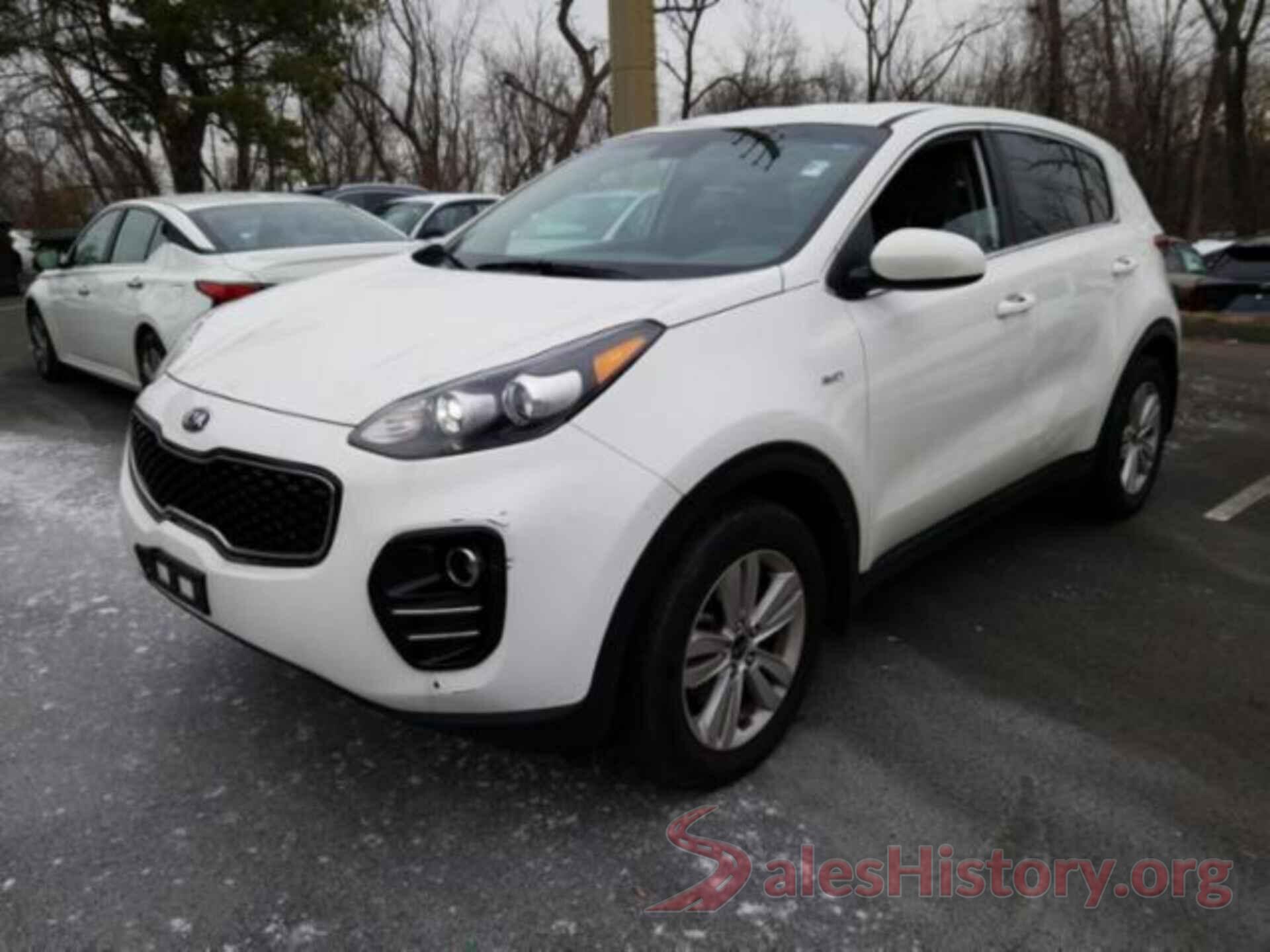 KNDPMCAC4J7393684 2018 KIA SPORTAGE