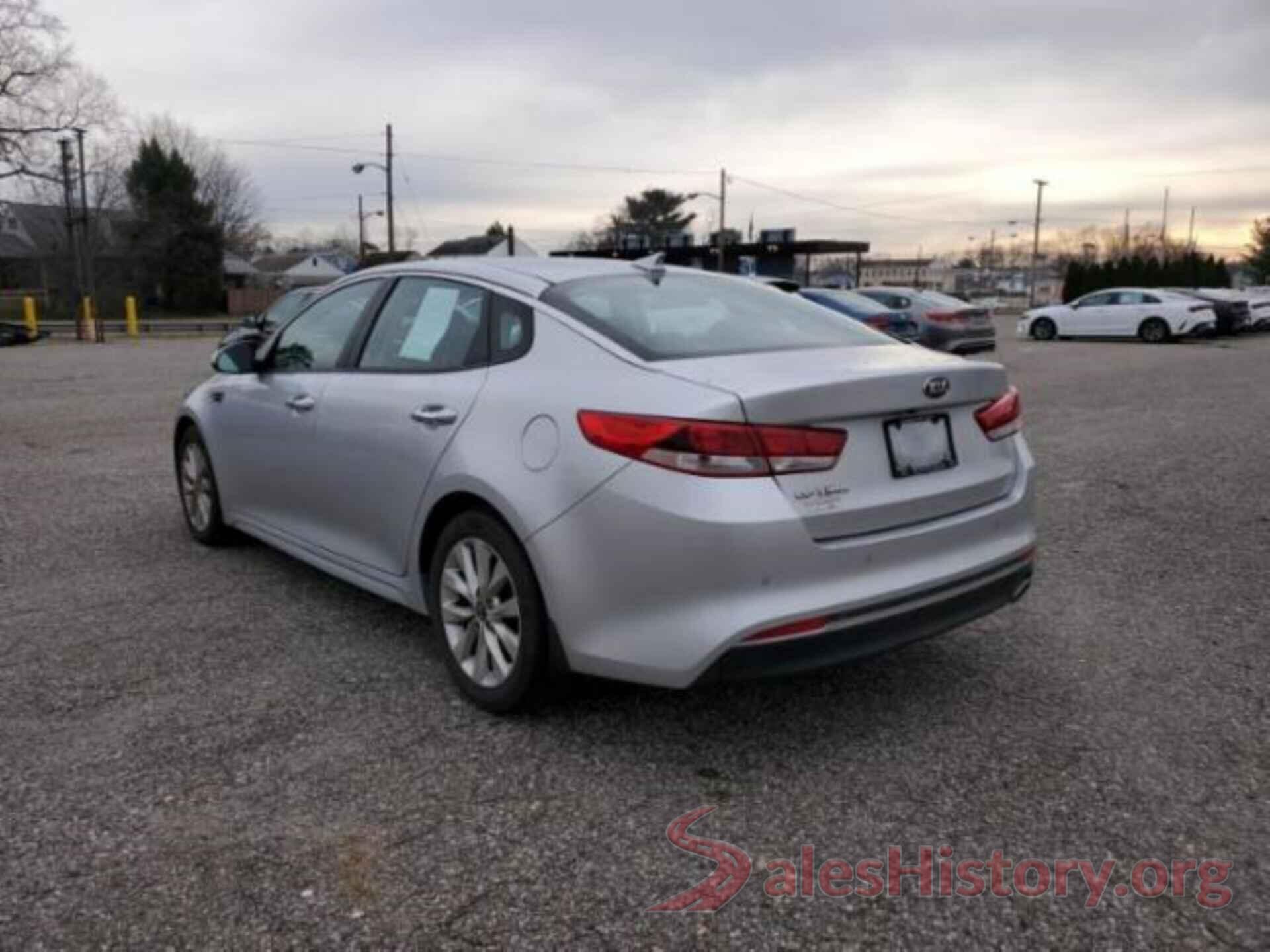 5XXGT4L34JG259822 2018 KIA OPTIMA