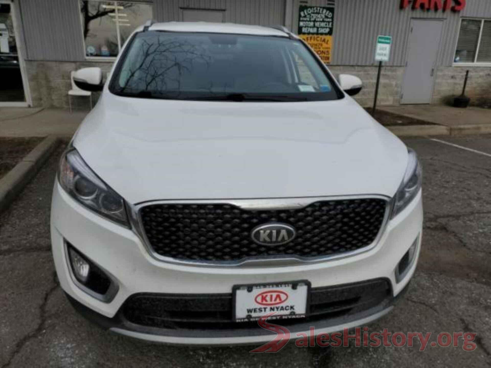 5XYPHDA53JG424874 2018 KIA SORENTO