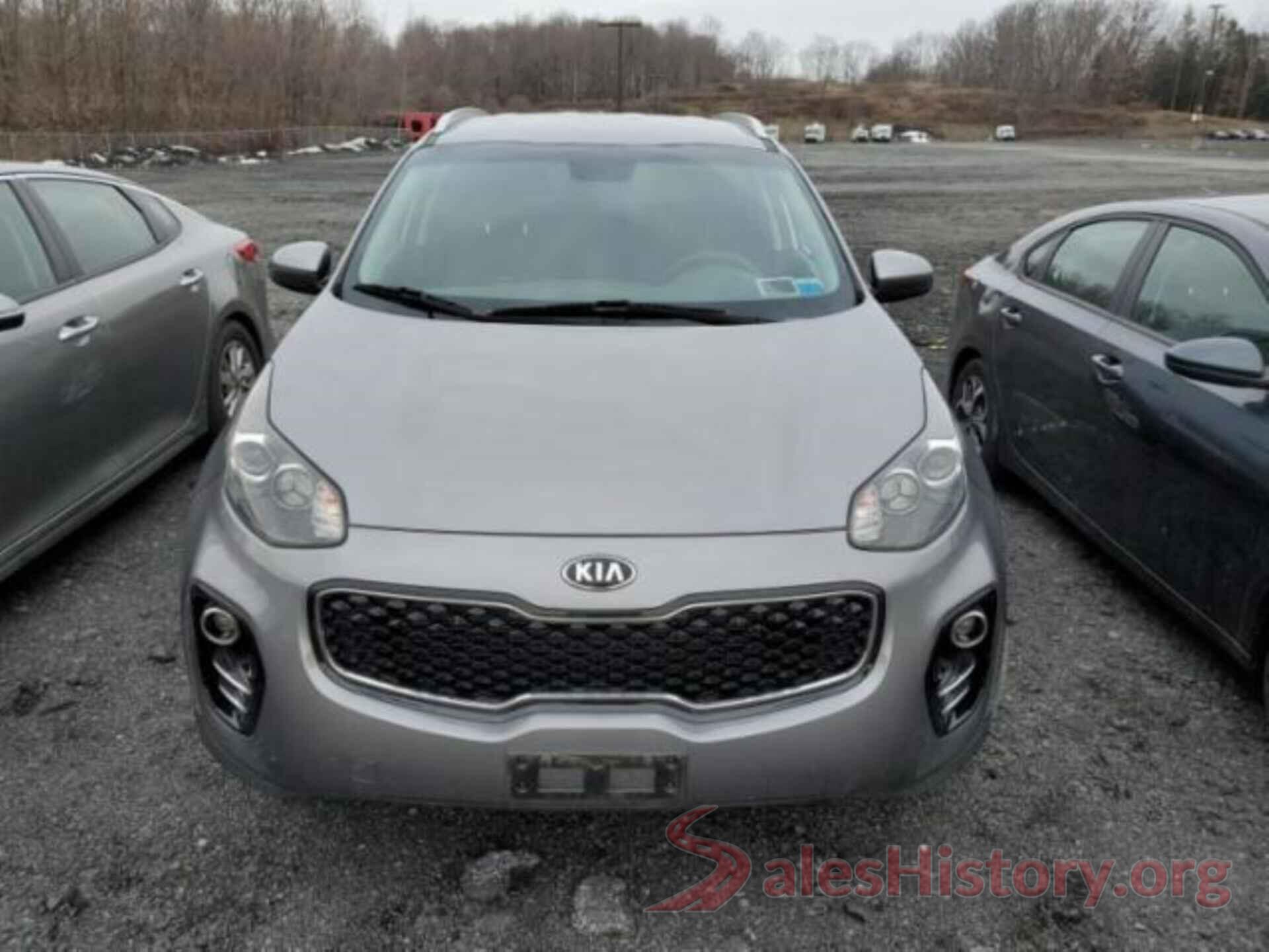 KNDPMCAC9J7395611 2018 KIA SPORTAGE