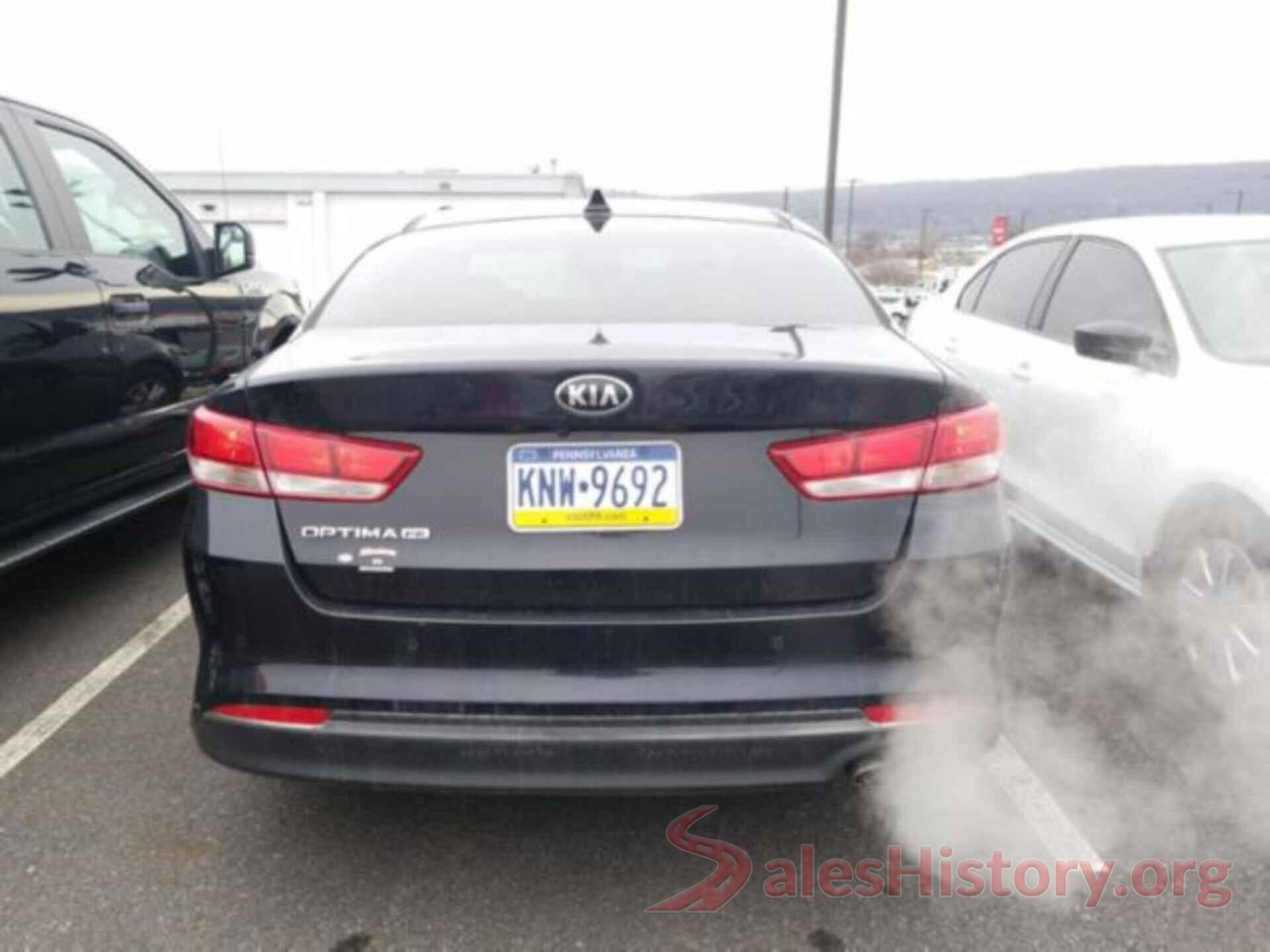 5XXGT4L30JG186044 2018 KIA OPTIMA