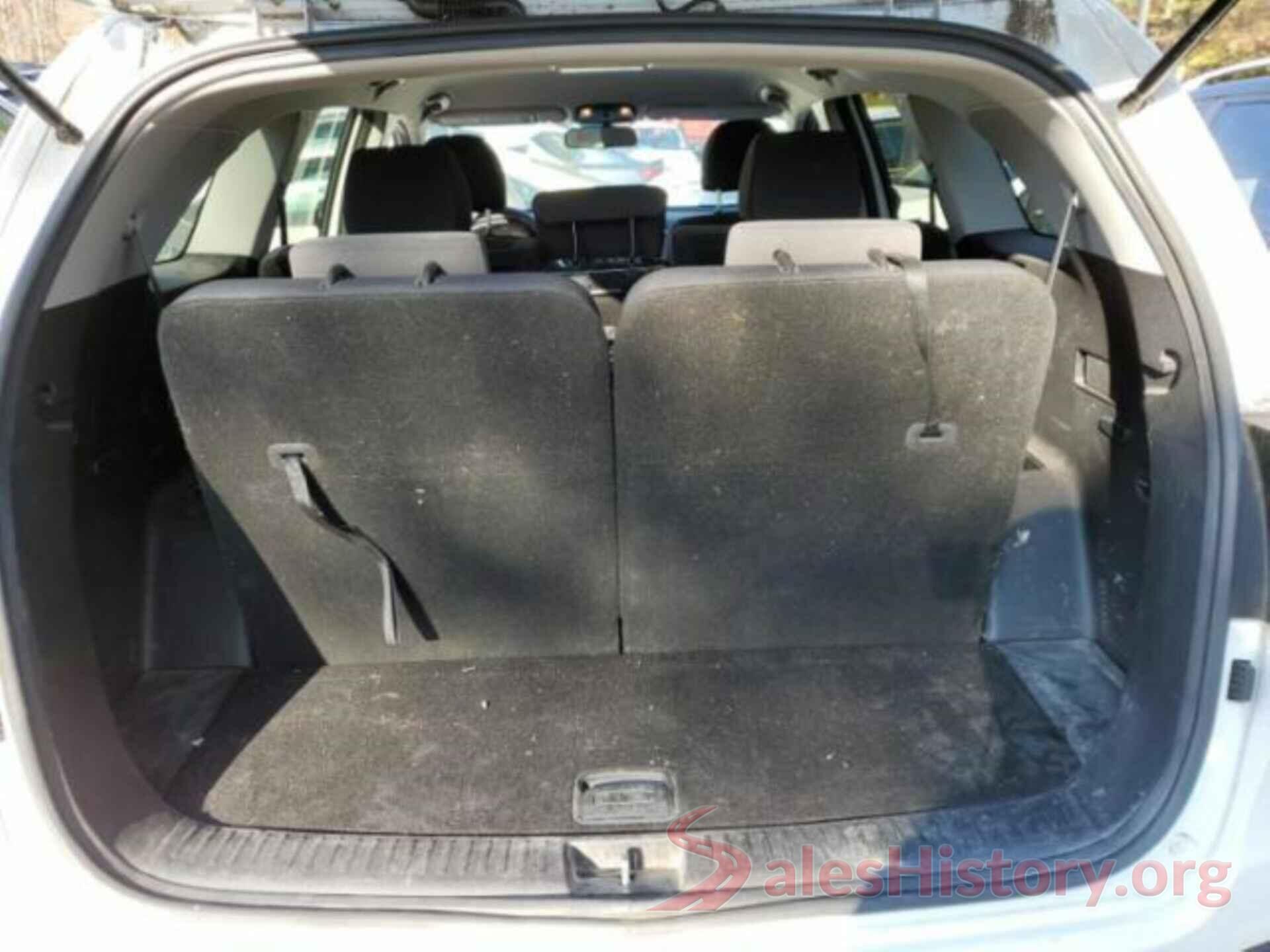 5XYPGDA30JG348046 2018 KIA SORENTO