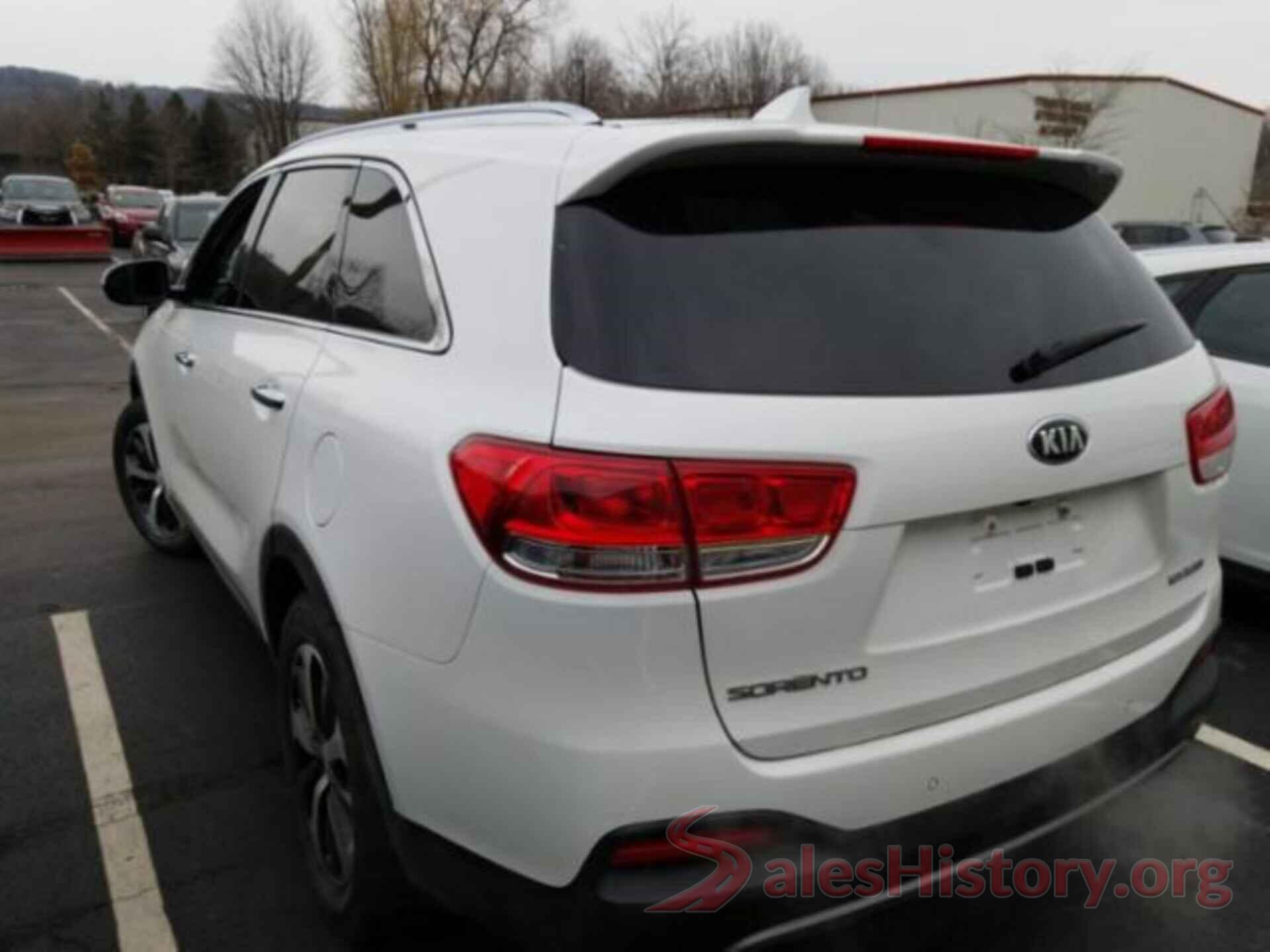 5XYPHDA13JG353429 2018 KIA SORENTO