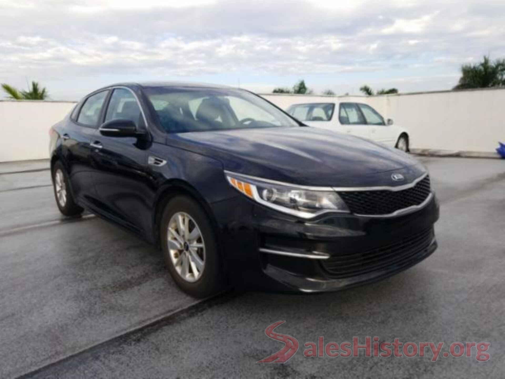 5XXGT4L32HG157087 2017 KIA OPTIMA