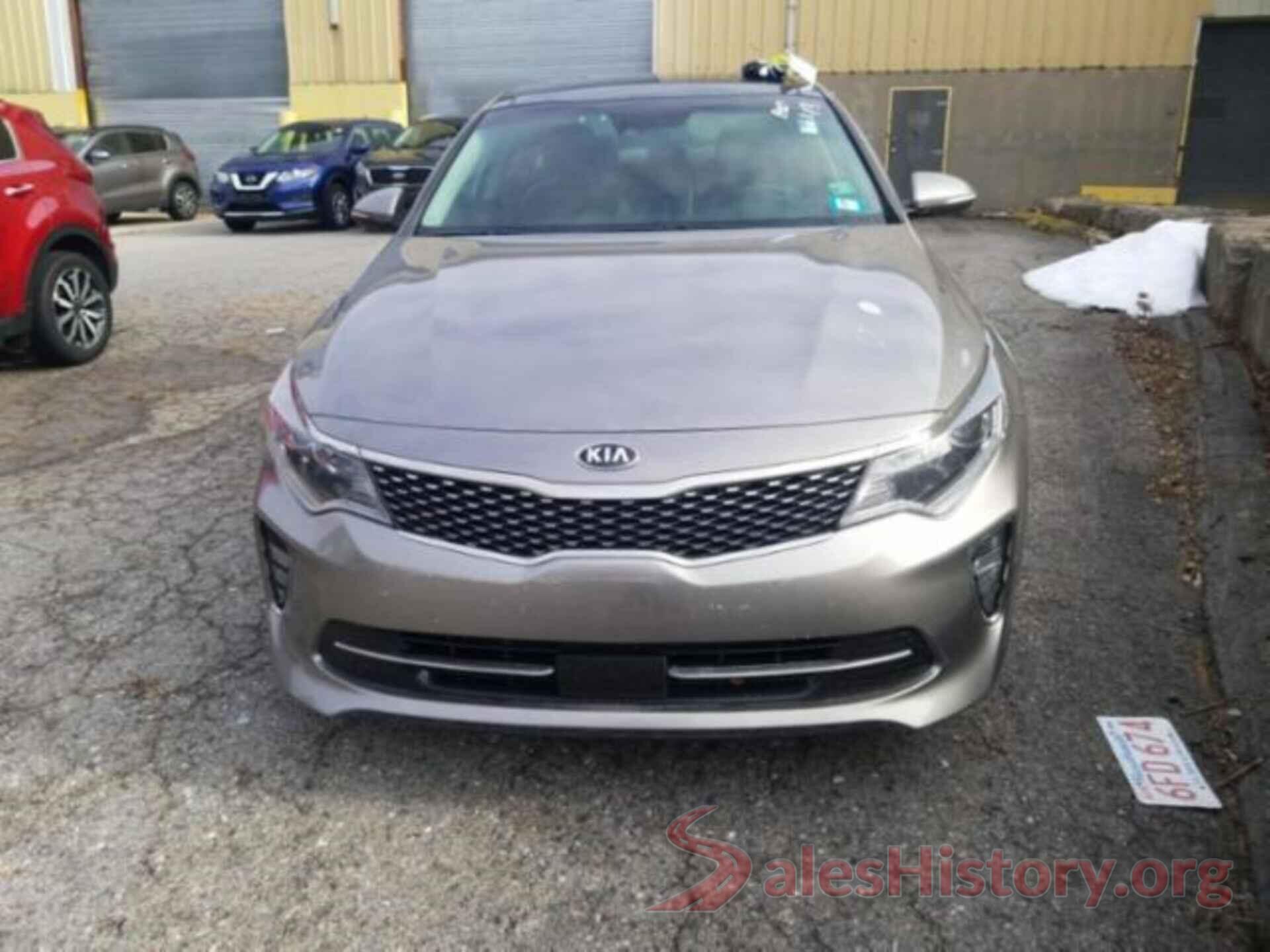 5XXGU4L36JG183453 2018 KIA OPTIMA