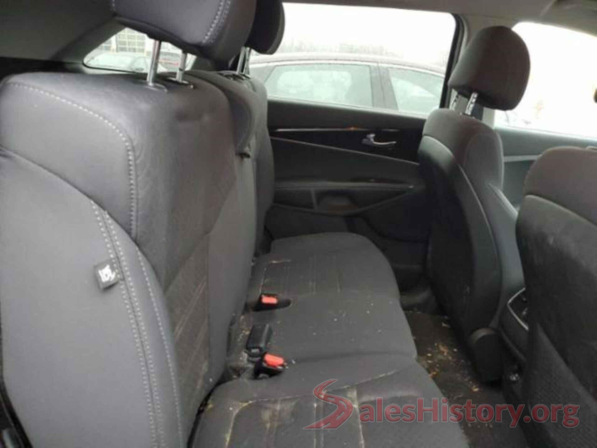 5XYPG4A31HG268958 2017 KIA SORENTO