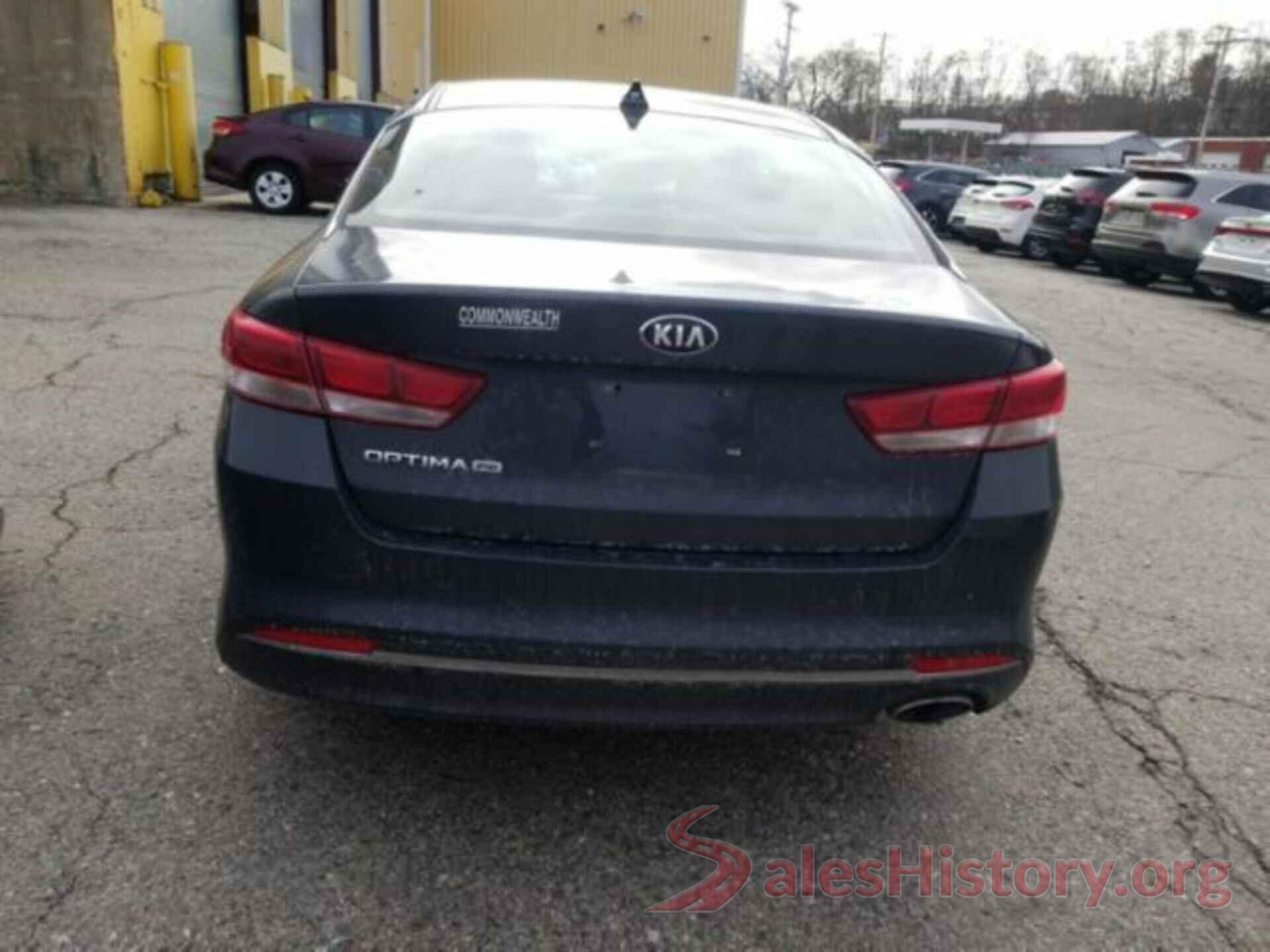 KNAGT4L37G5073721 2016 KIA OPTIMA