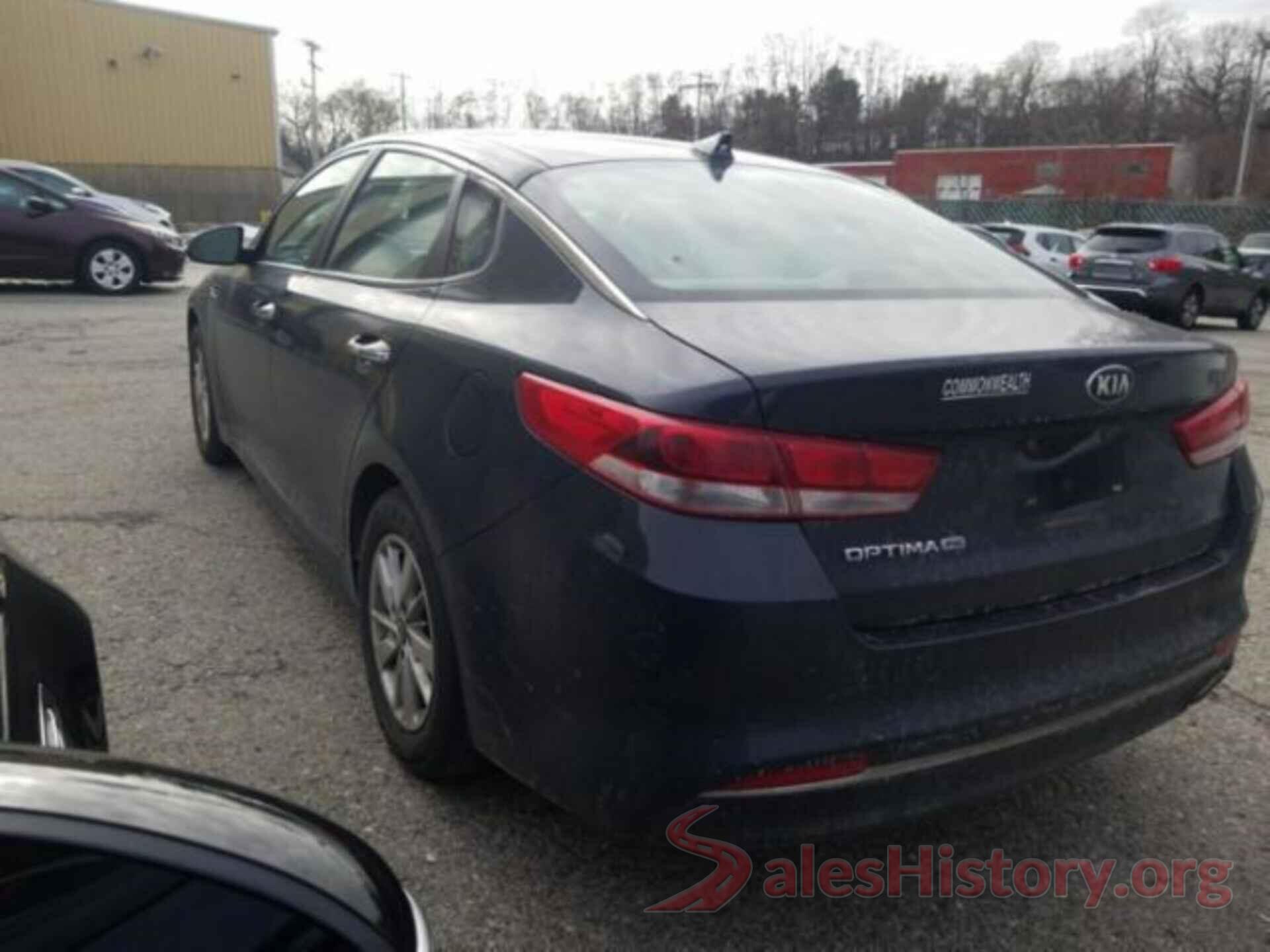 KNAGT4L37G5073721 2016 KIA OPTIMA