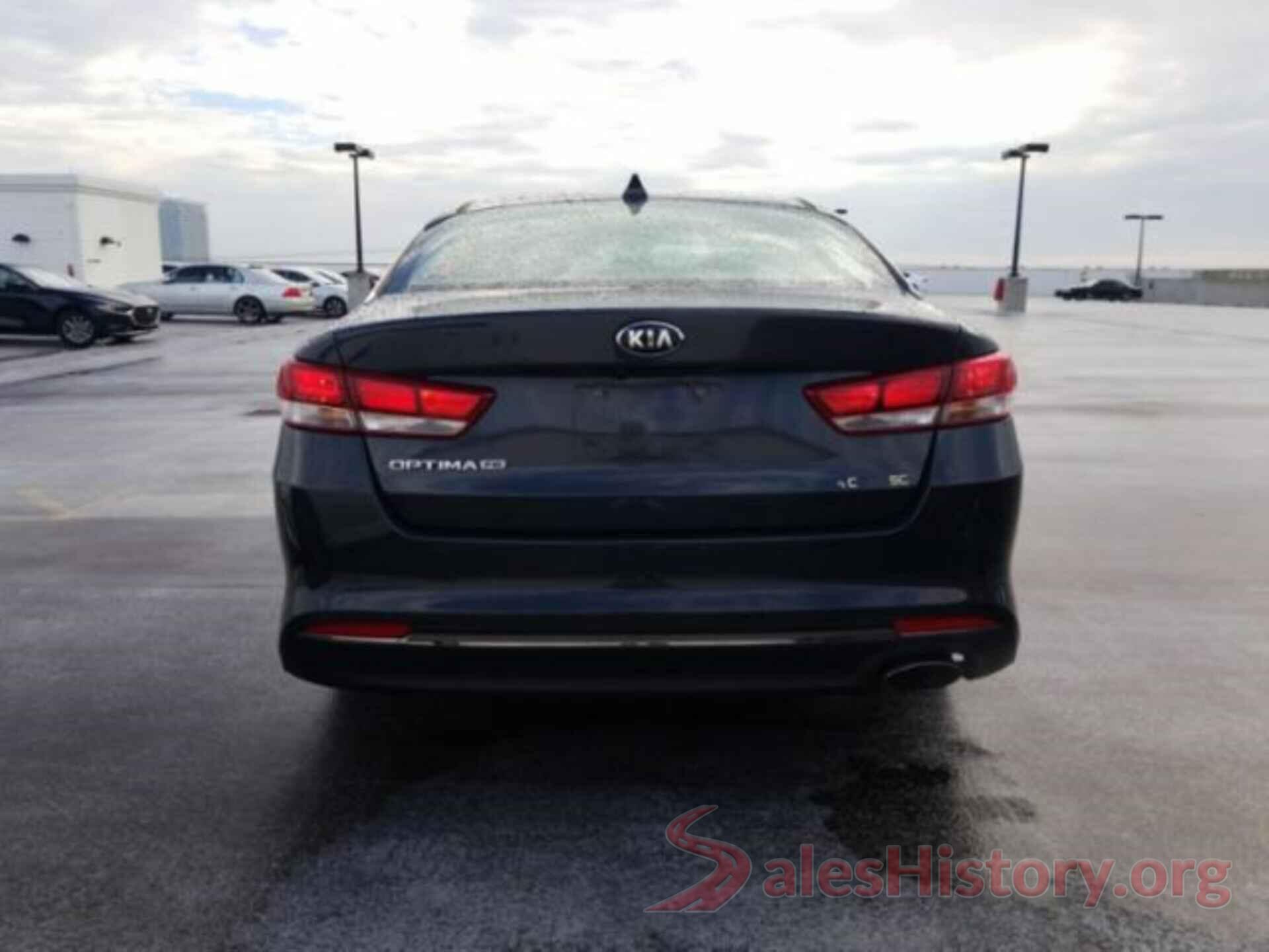 KNAGT4L3XG5092506 2016 KIA OPTIMA