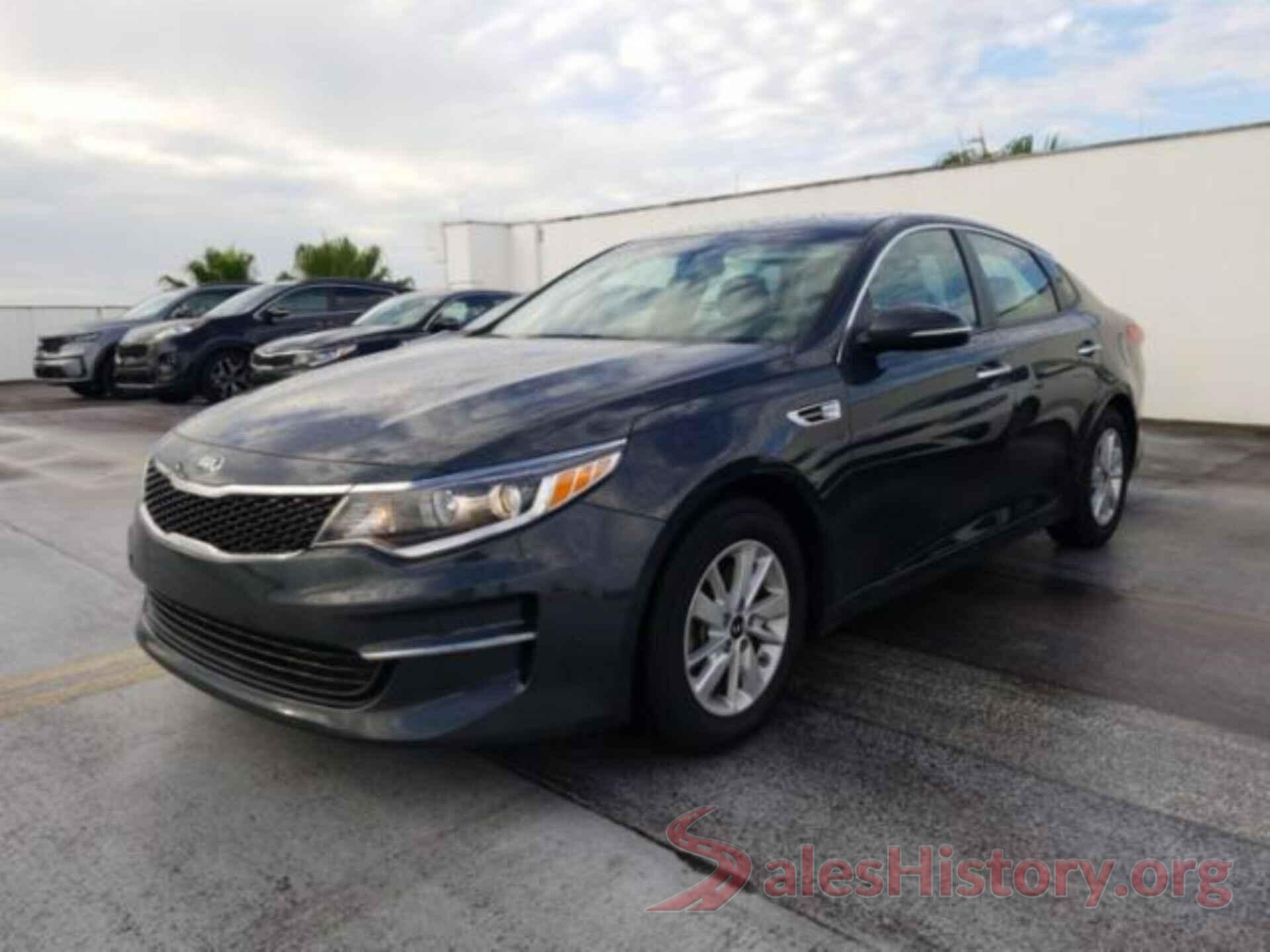 KNAGT4L3XG5092506 2016 KIA OPTIMA