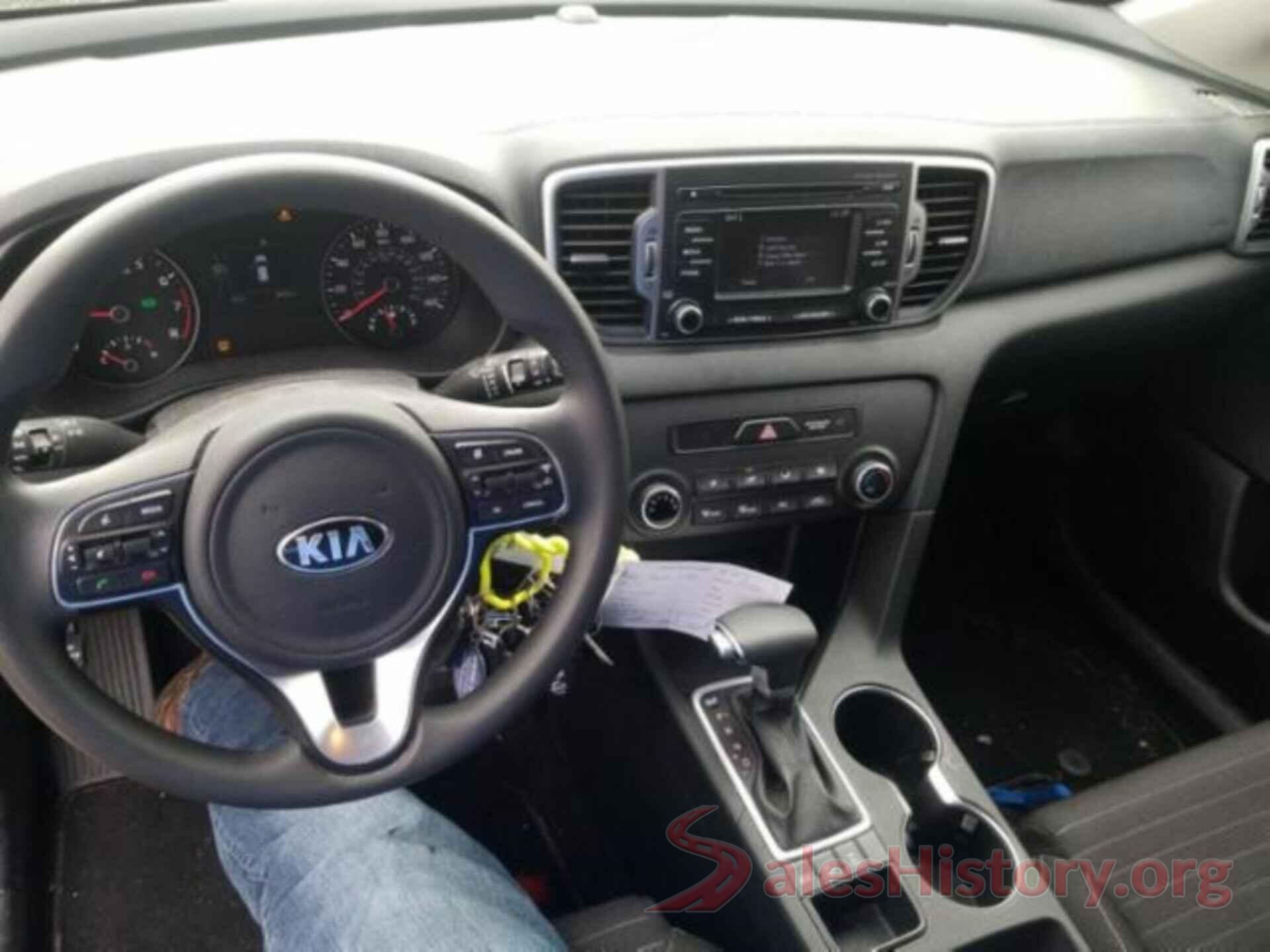 KNDPMCAC8J7390772 2018 KIA SPORTAGE