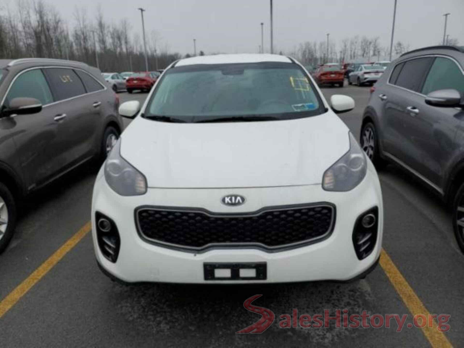 KNDPMCAC8J7412124 2018 KIA SPORTAGE