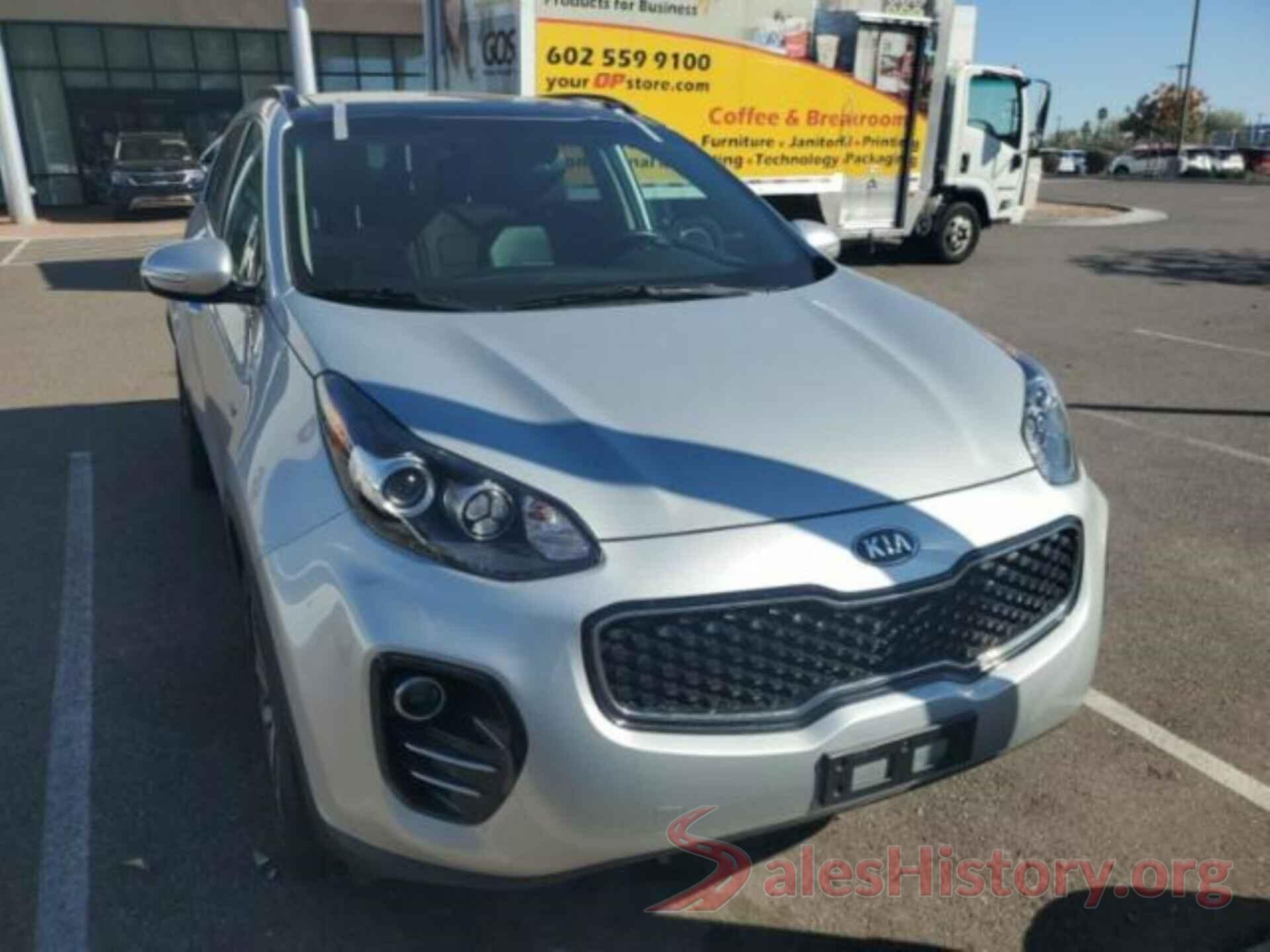 KNDPNCAC1J7400135 2018 KIA SPORTAGE