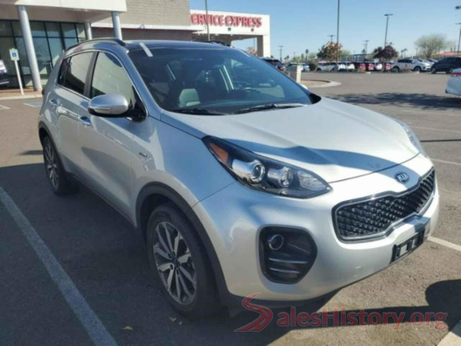 KNDPNCAC1J7400135 2018 KIA SPORTAGE