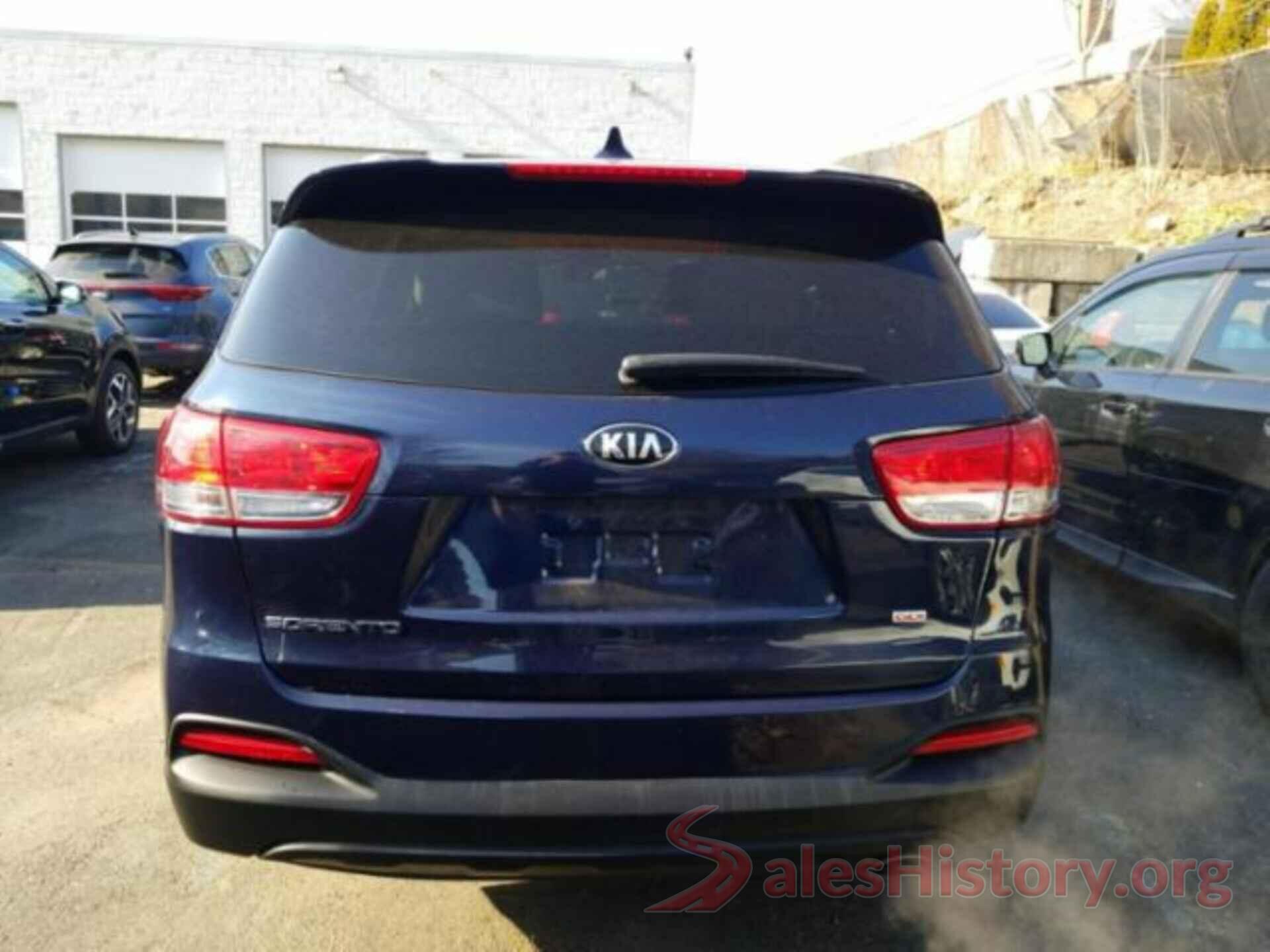 5XYPGDA38JG387628 2018 KIA SORENTO