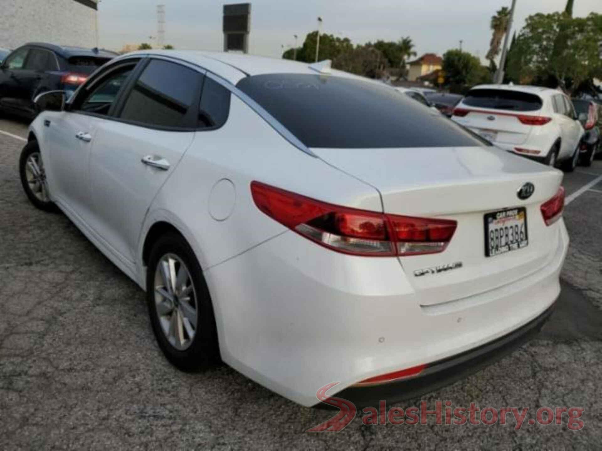 5XXGT4L37JG220531 2018 KIA OPTIMA