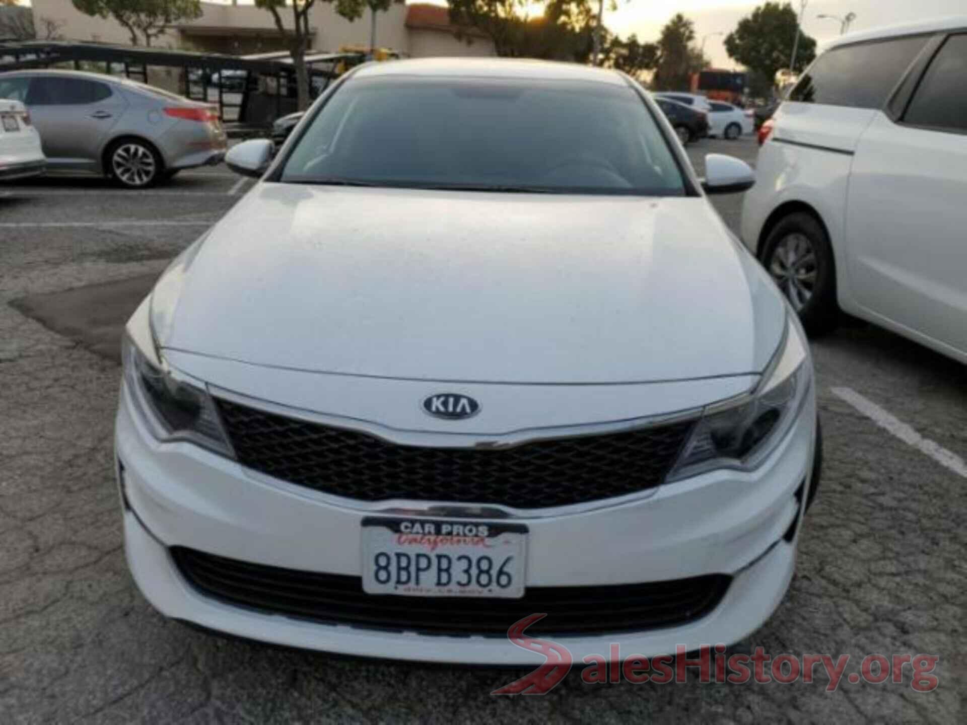 5XXGT4L37JG220531 2018 KIA OPTIMA