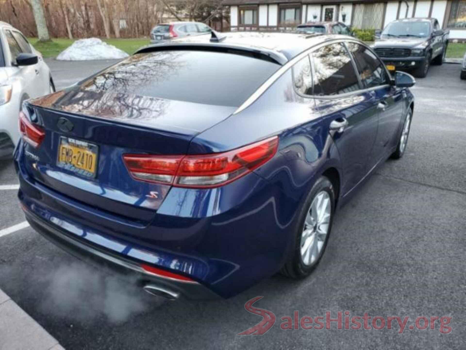 5XXGT4L33JG237276 2018 KIA OPTIMA