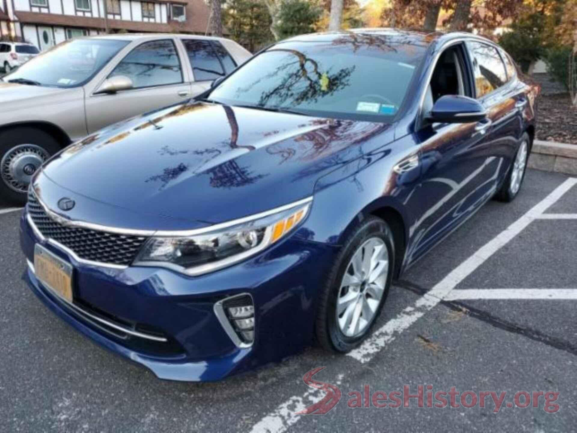 5XXGT4L33JG237276 2018 KIA OPTIMA