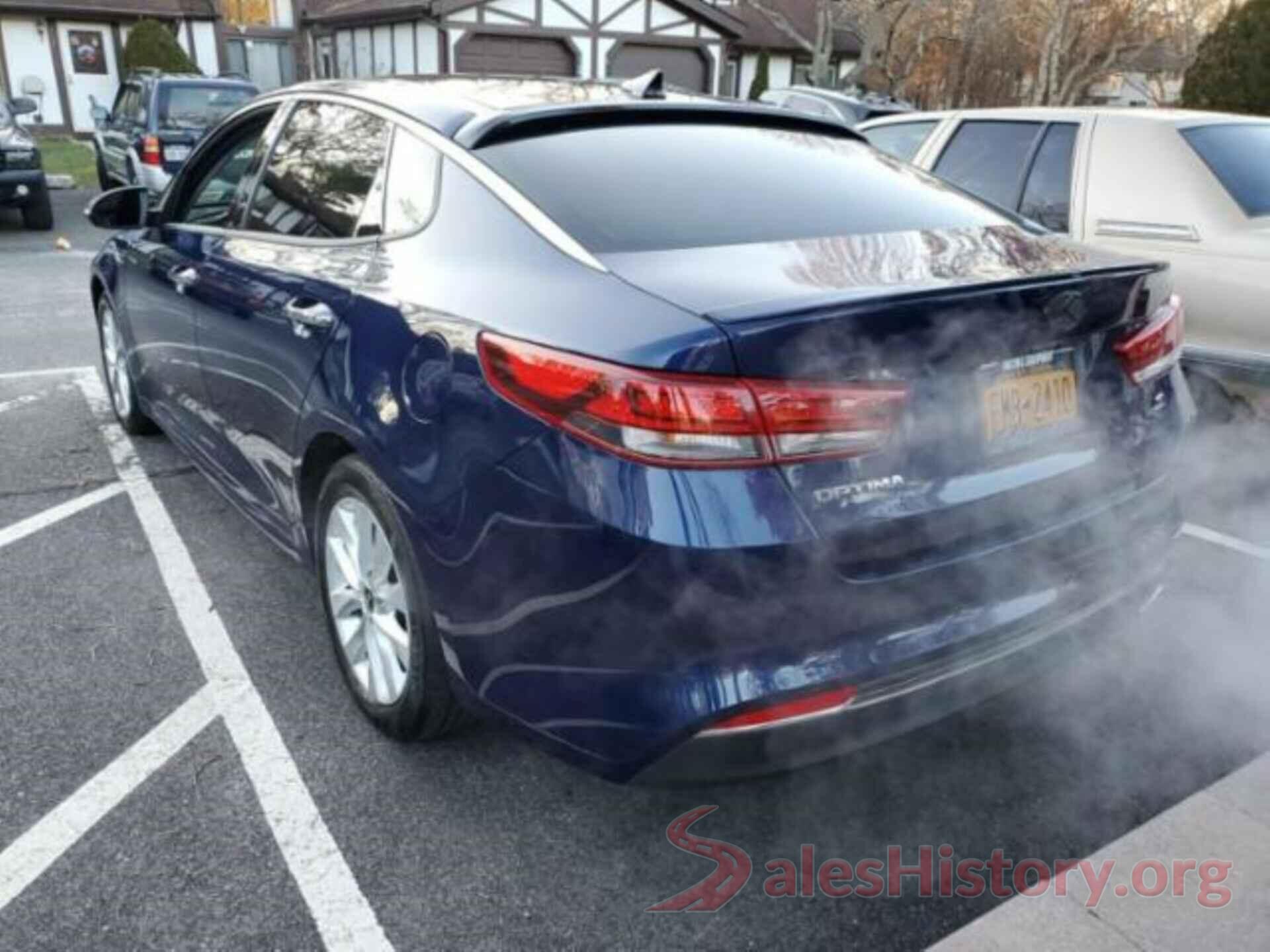 5XXGT4L33JG237276 2018 KIA OPTIMA