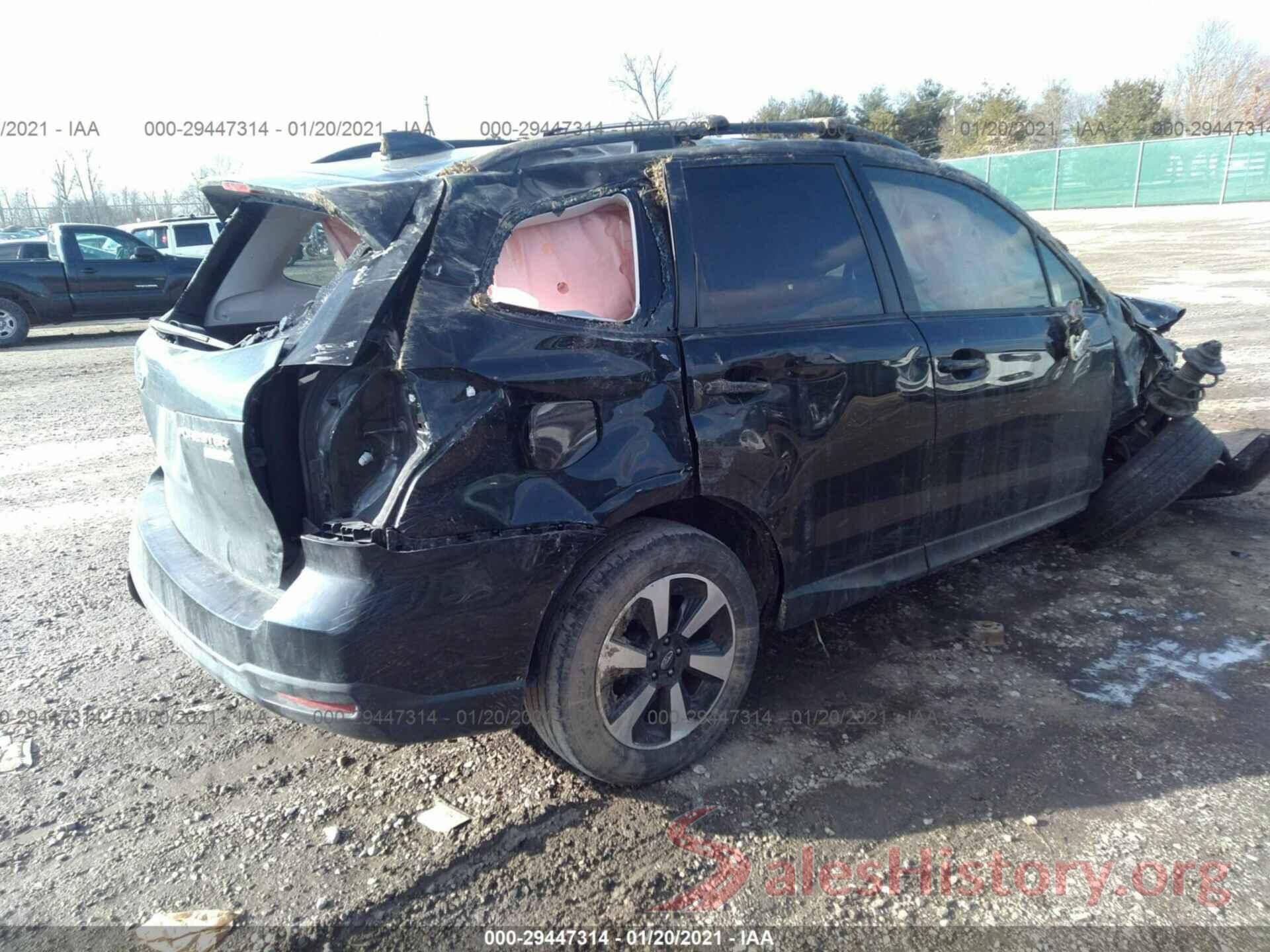 JF2SJAEC1HH493670 2017 SUBARU FORESTER