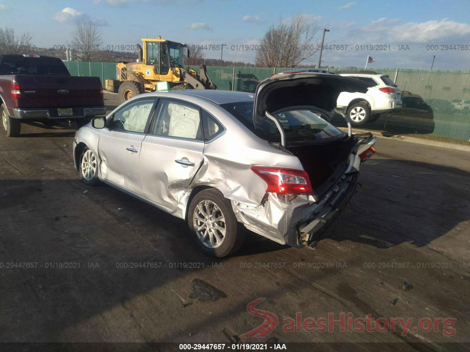 3N1AB7AP1JL635593 2018 NISSAN SENTRA