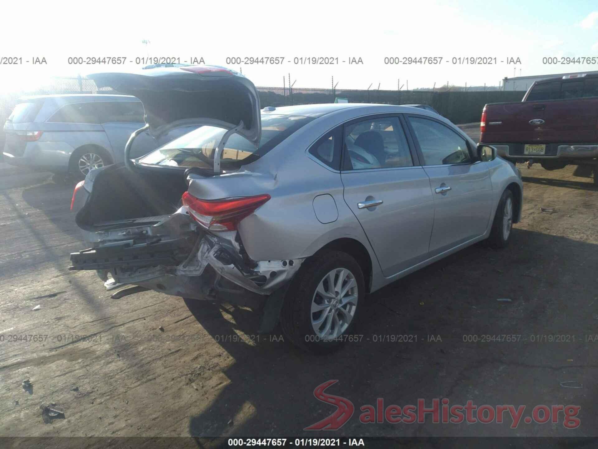 3N1AB7AP1JL635593 2018 NISSAN SENTRA