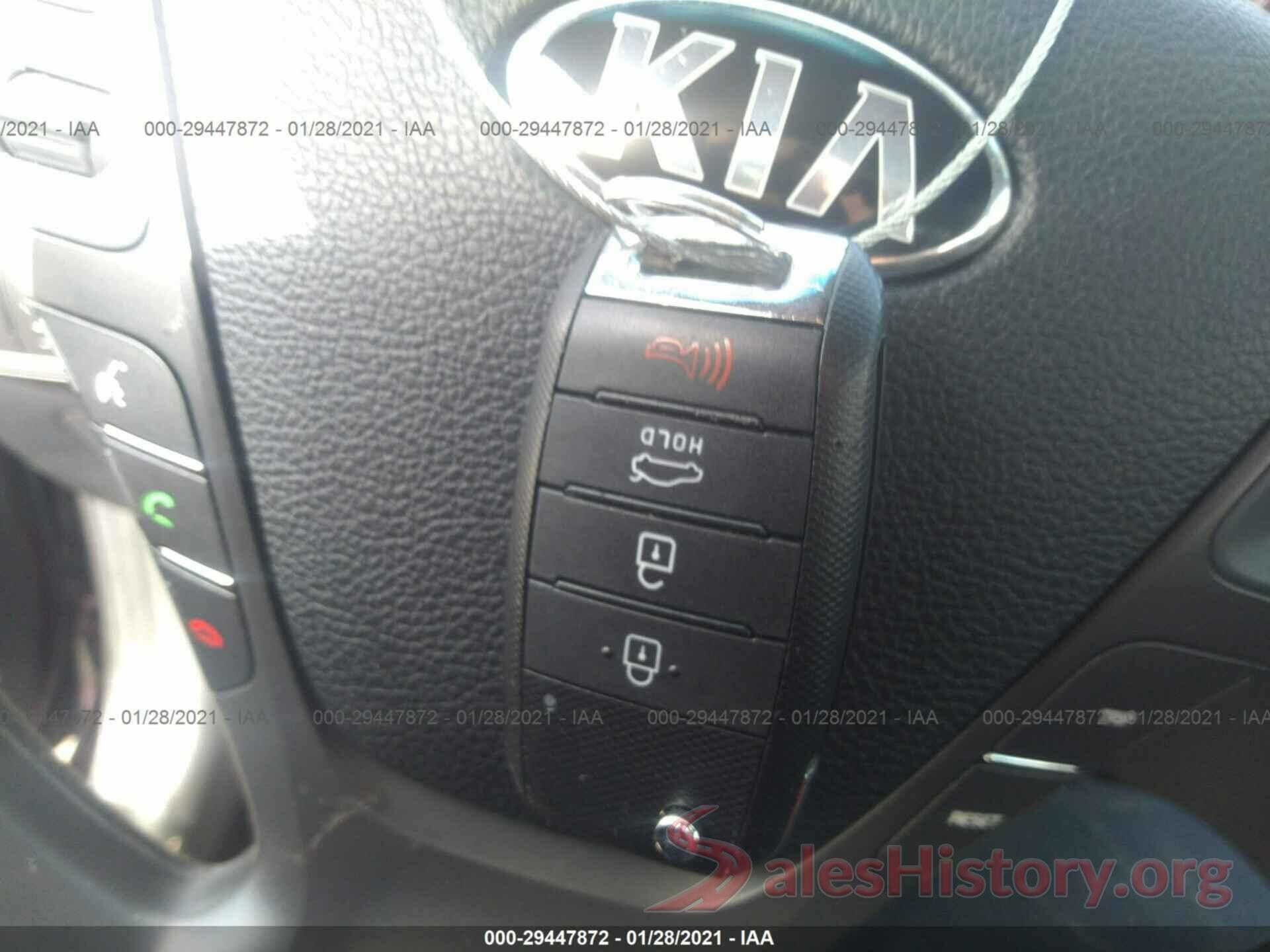 3KPFK4A72JE220658 2018 KIA FORTE