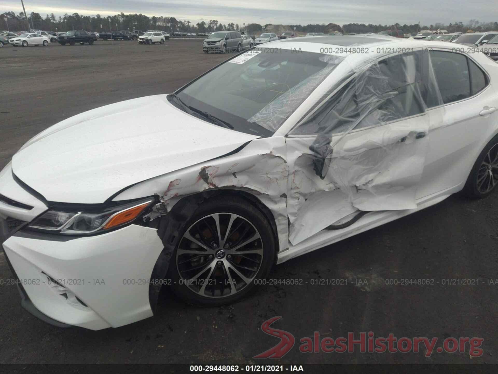 4T1B11HK6JU634243 2018 TOYOTA CAMRY