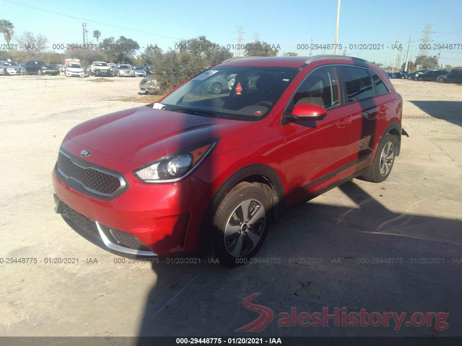 KNDCB3LC9K5302763 2019 KIA NIRO