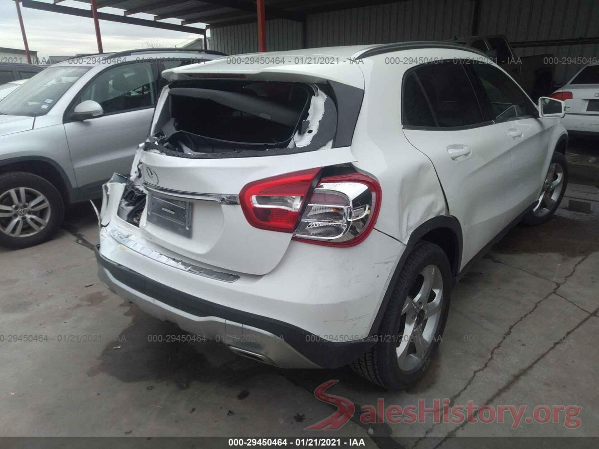 WDCTG4EB5KJ575048 2019 MERCEDES-BENZ GLA