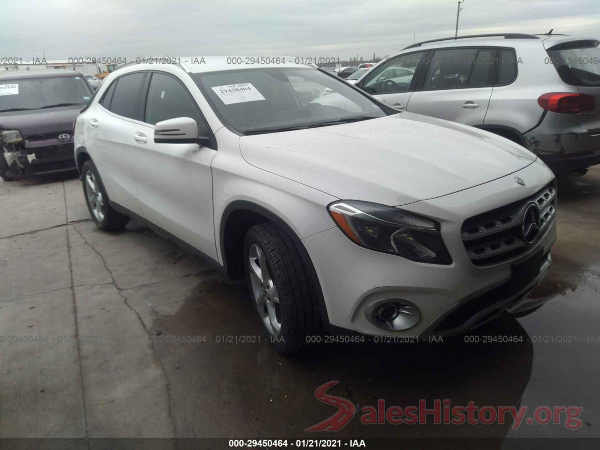 WDCTG4EB5KJ575048 2019 MERCEDES-BENZ GLA