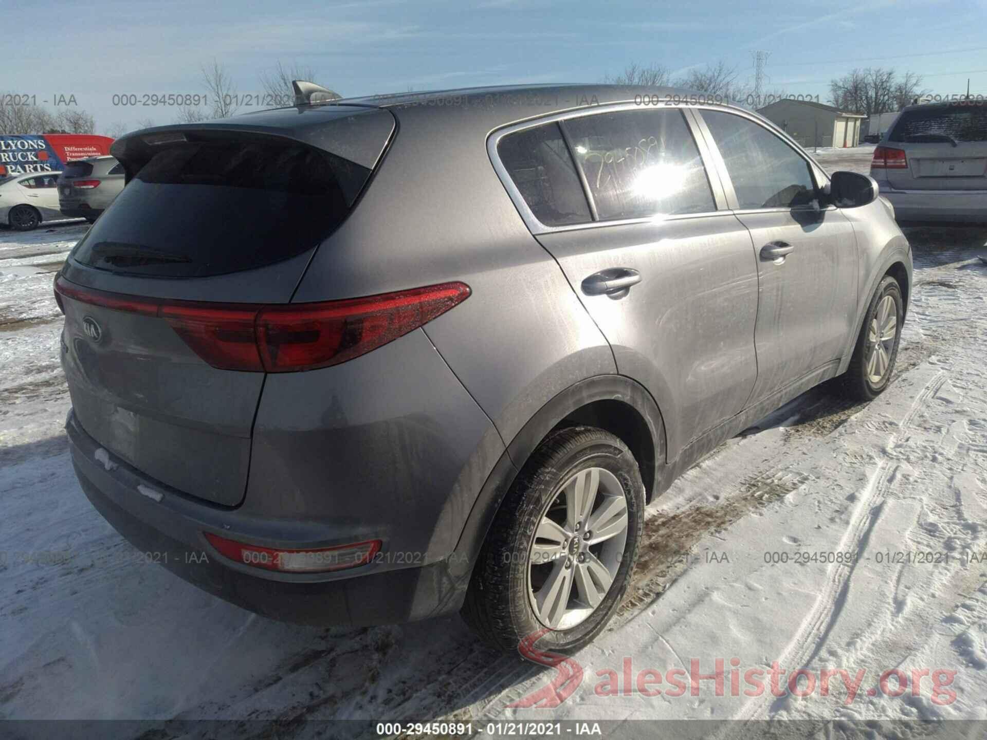 KNDPM3AC2J7321849 2018 KIA SPORTAGE