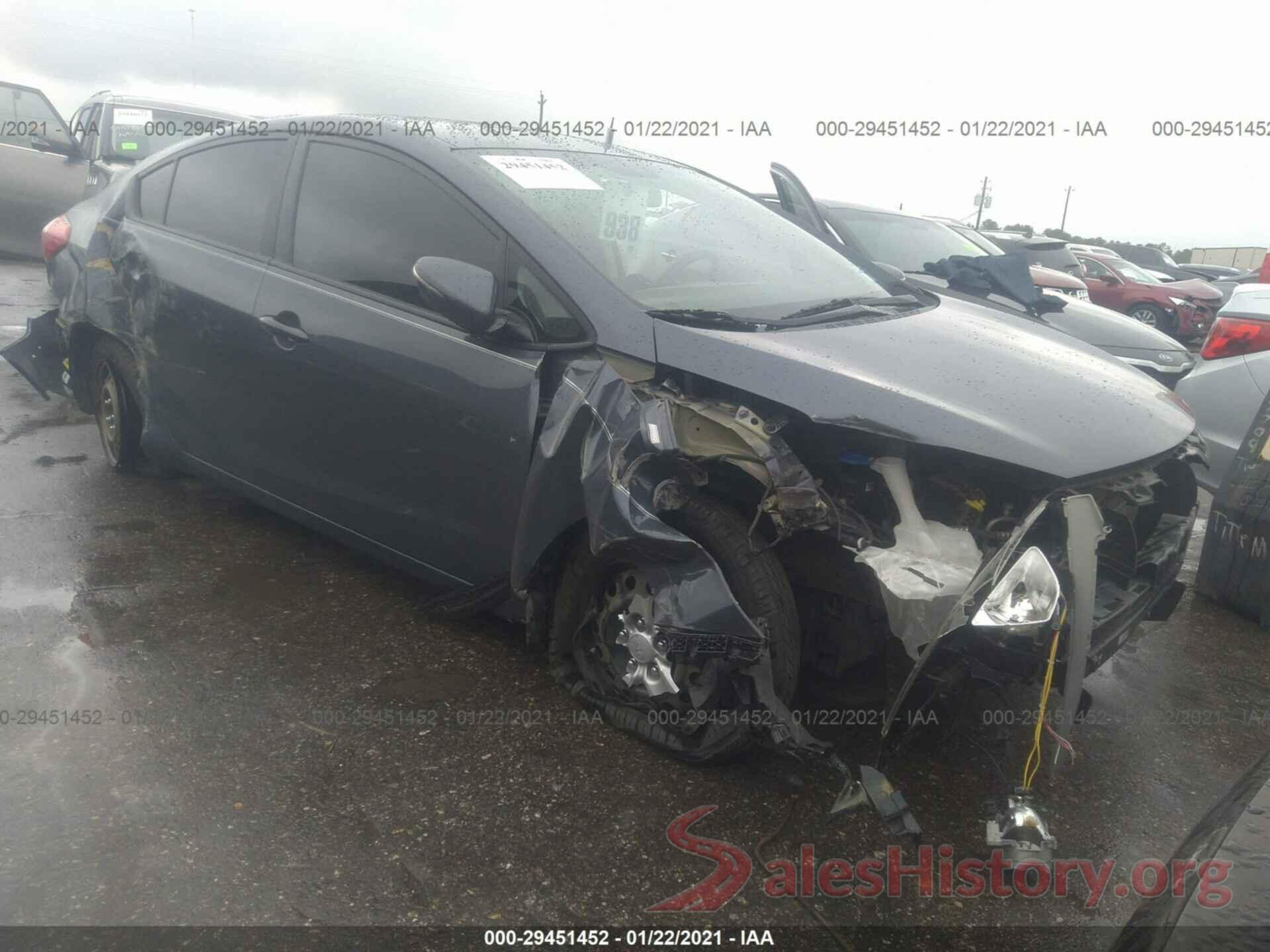 KNAFX4A65G5551678 2016 KIA FORTE